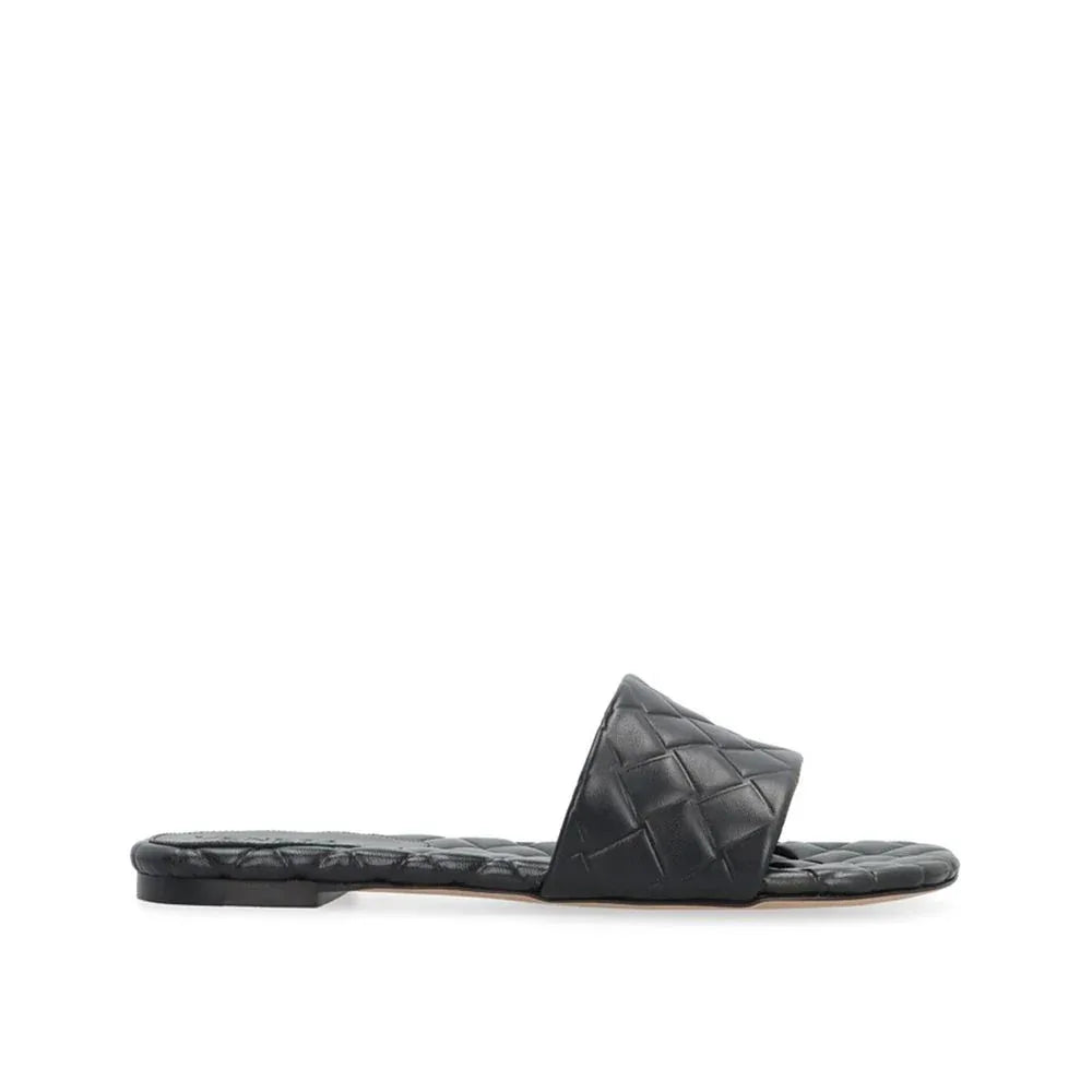 Bottega Veneta Black Lamb Leather Mules - Zeiniez