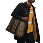 Burberry Beige Polyamide Tote Bag - Zeiniez