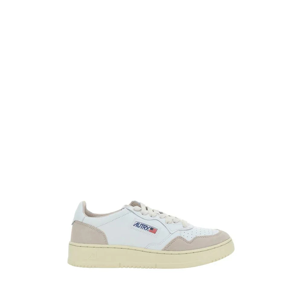 Autry White Calf Leather Bos Taurus Low Top Sneakers - Zeiniez