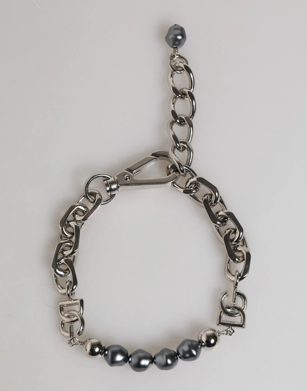 Dolce & Gabbana Silver Tone Chain Lobster Clasp Logo Gray Pearls Bracelet - Zeiniez