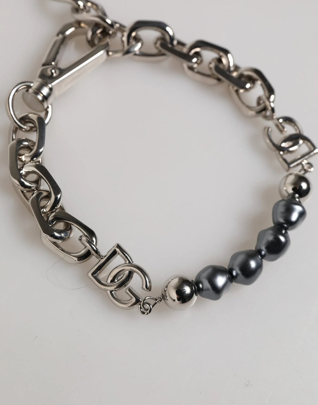 Dolce & Gabbana Silver Tone Chain Lobster Clasp Logo Gray Pearls Bracelet - Zeiniez
