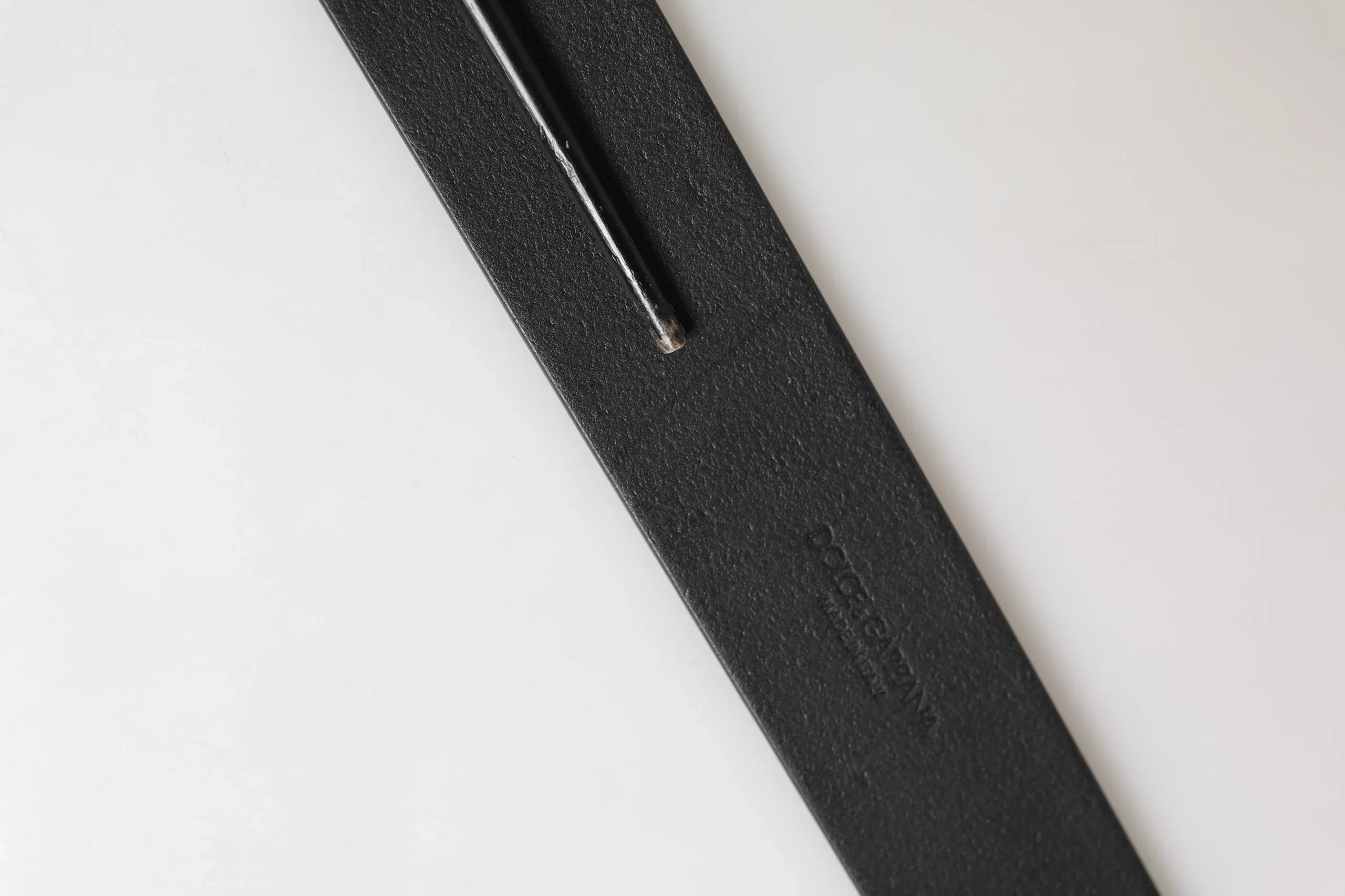 Dolce & Gabbana Men Black Classic Leather Metal Buckle Belt - Zeiniez