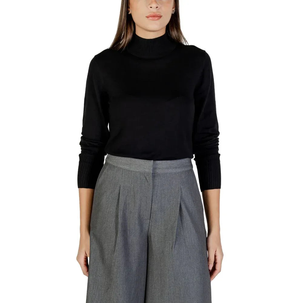 ICHI Black Viscose Turtleneck