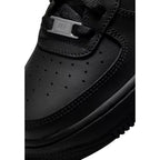 Nike Black Leather Low Top Sneakers