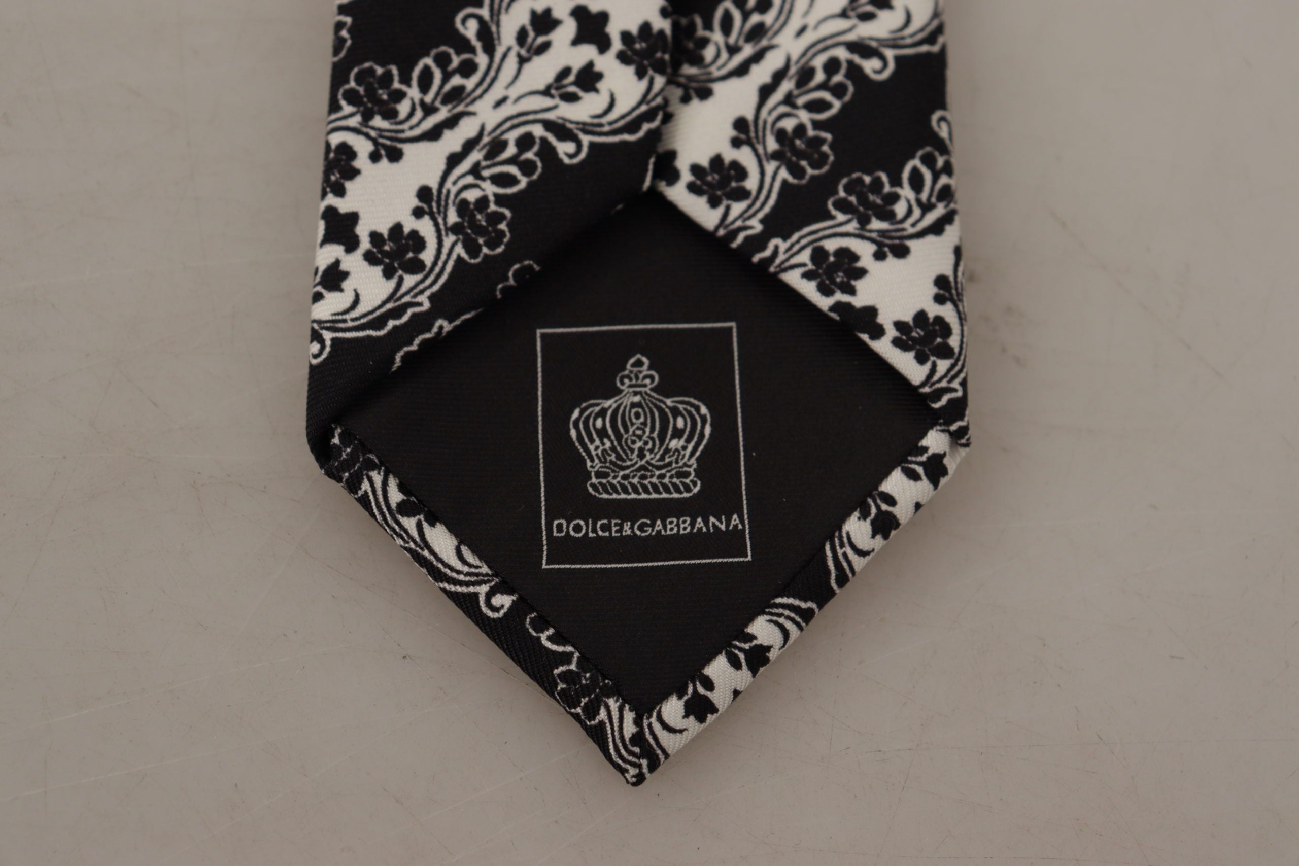 Dolce & Gabbana Black White Flower 100% Silk Print Adjustable Accessory Tie - Zeiniez