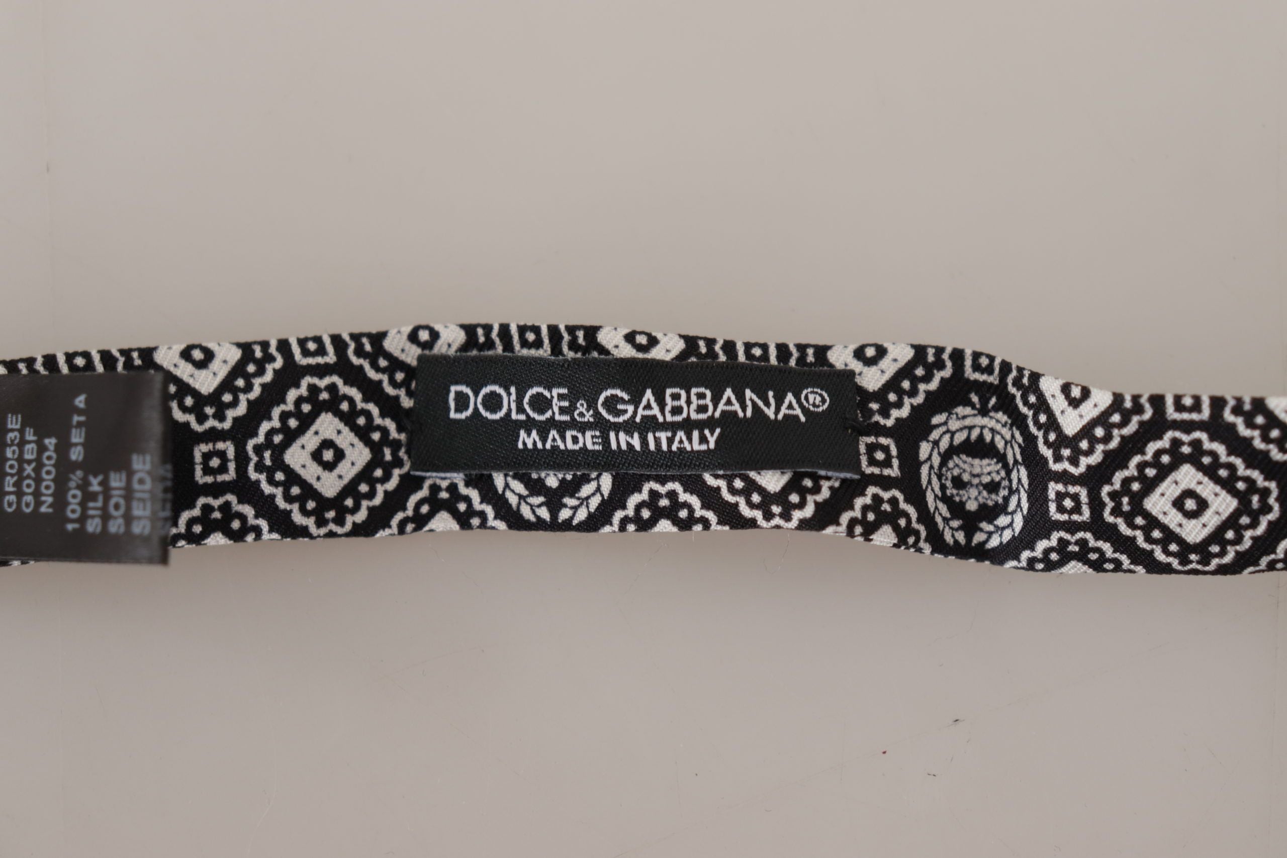 Dolce & Gabbana Black white 100% Silk Adjustable Neck Papillon Tie - Zeiniez