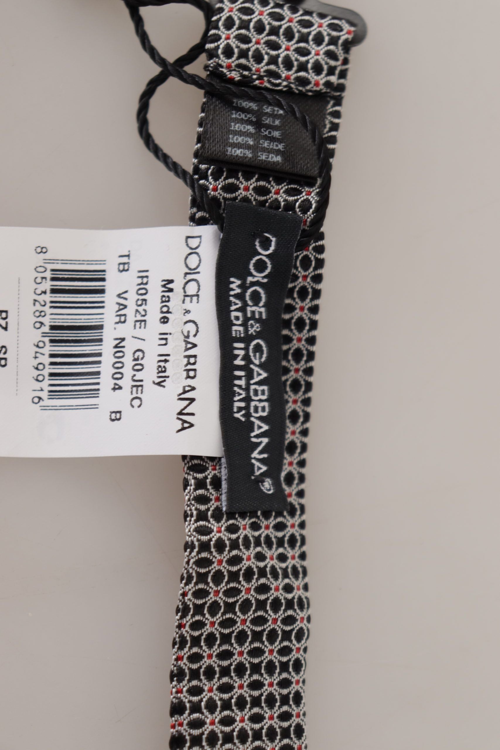 Dolce & Gabbana Black White Flower Pattern Silk Neck Papillon Tie - Zeiniez