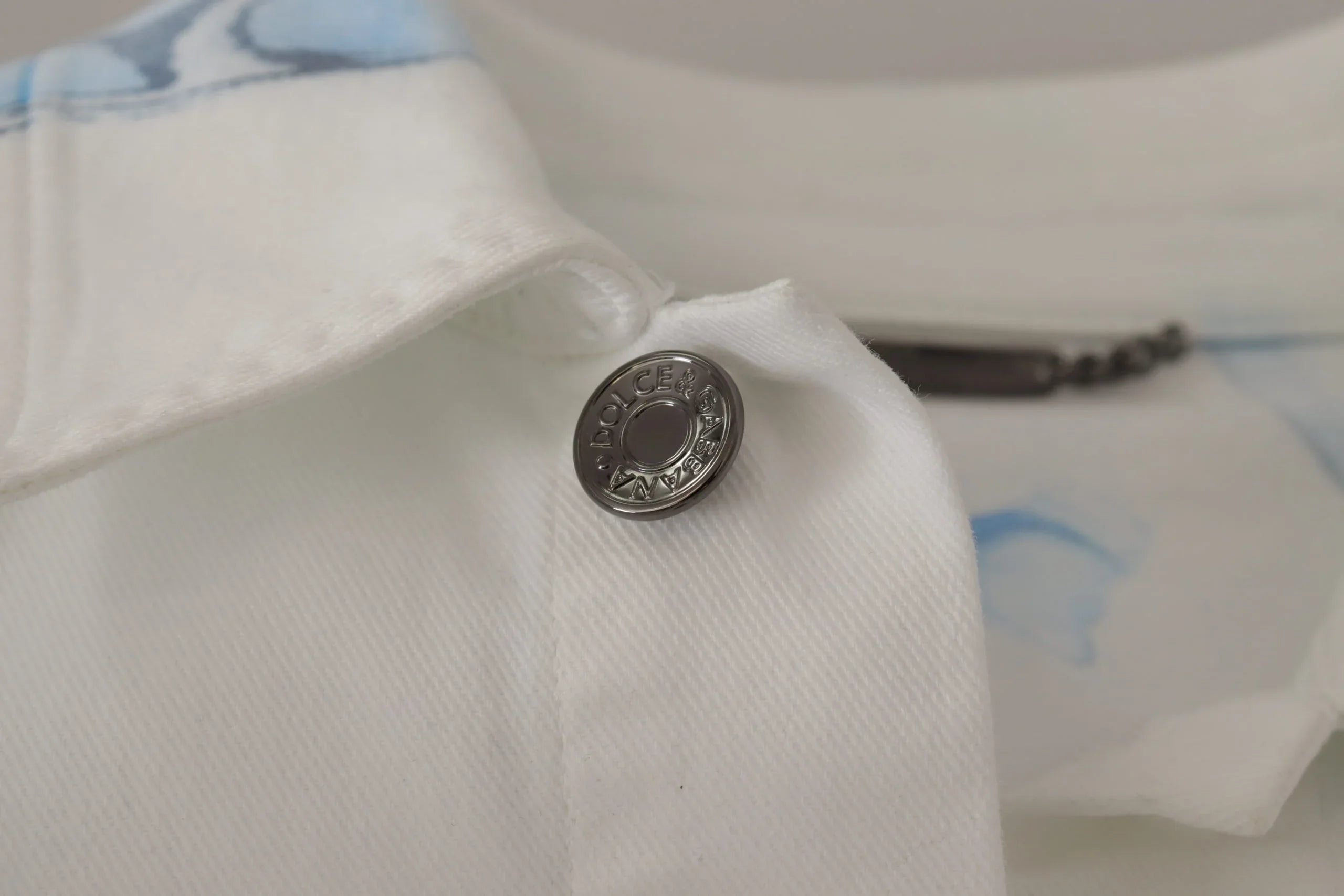 Dolce & Gabbana White Cotton Logo Embroidery Denim Jacket - Zeiniez