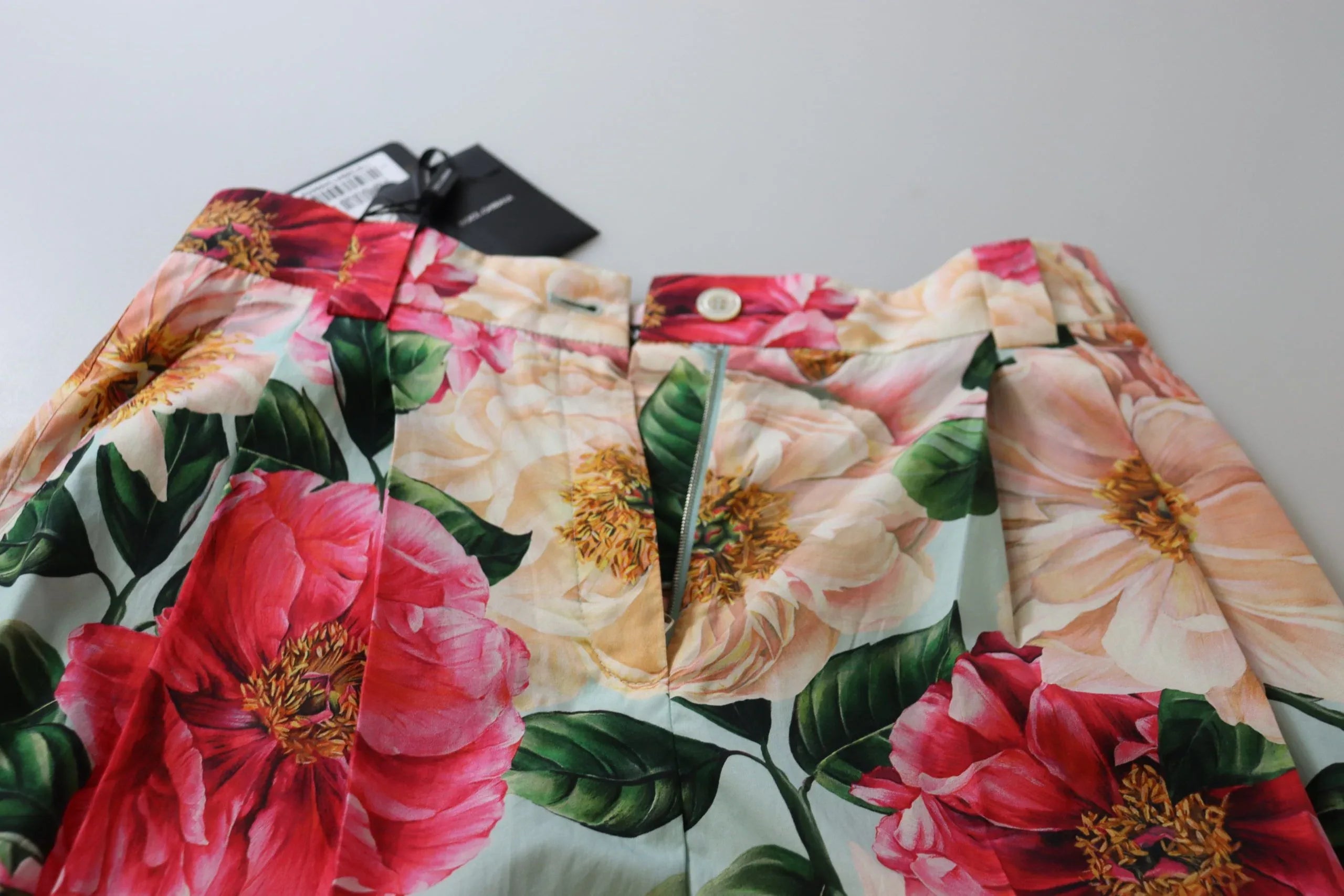 Dolce & Gabbana Multicolor Flora Printed High Waist Cropped Trouser Pants - Zeiniez