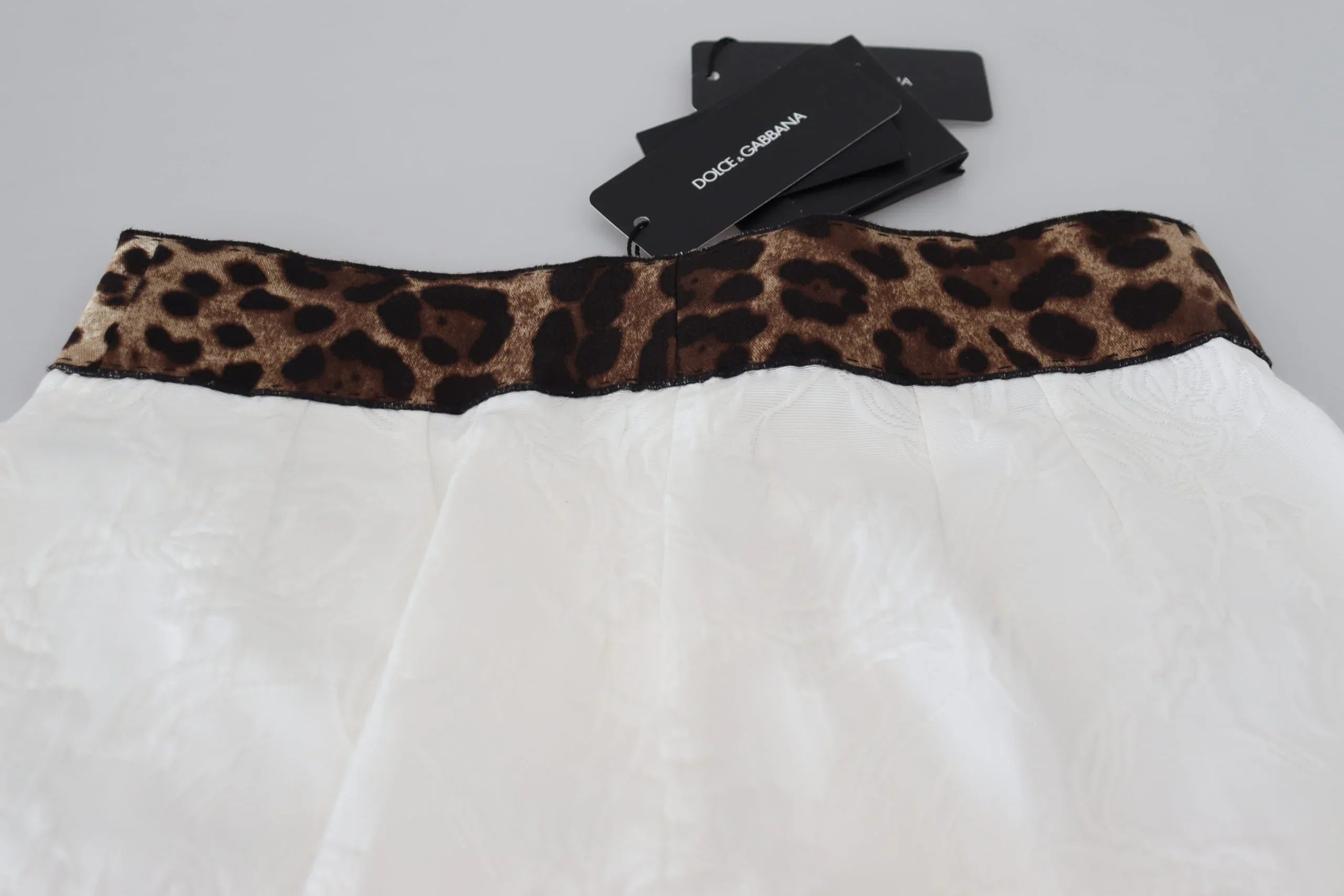 Dolce & Gabbana White Leopard Print High Waist Pants - Zeiniez