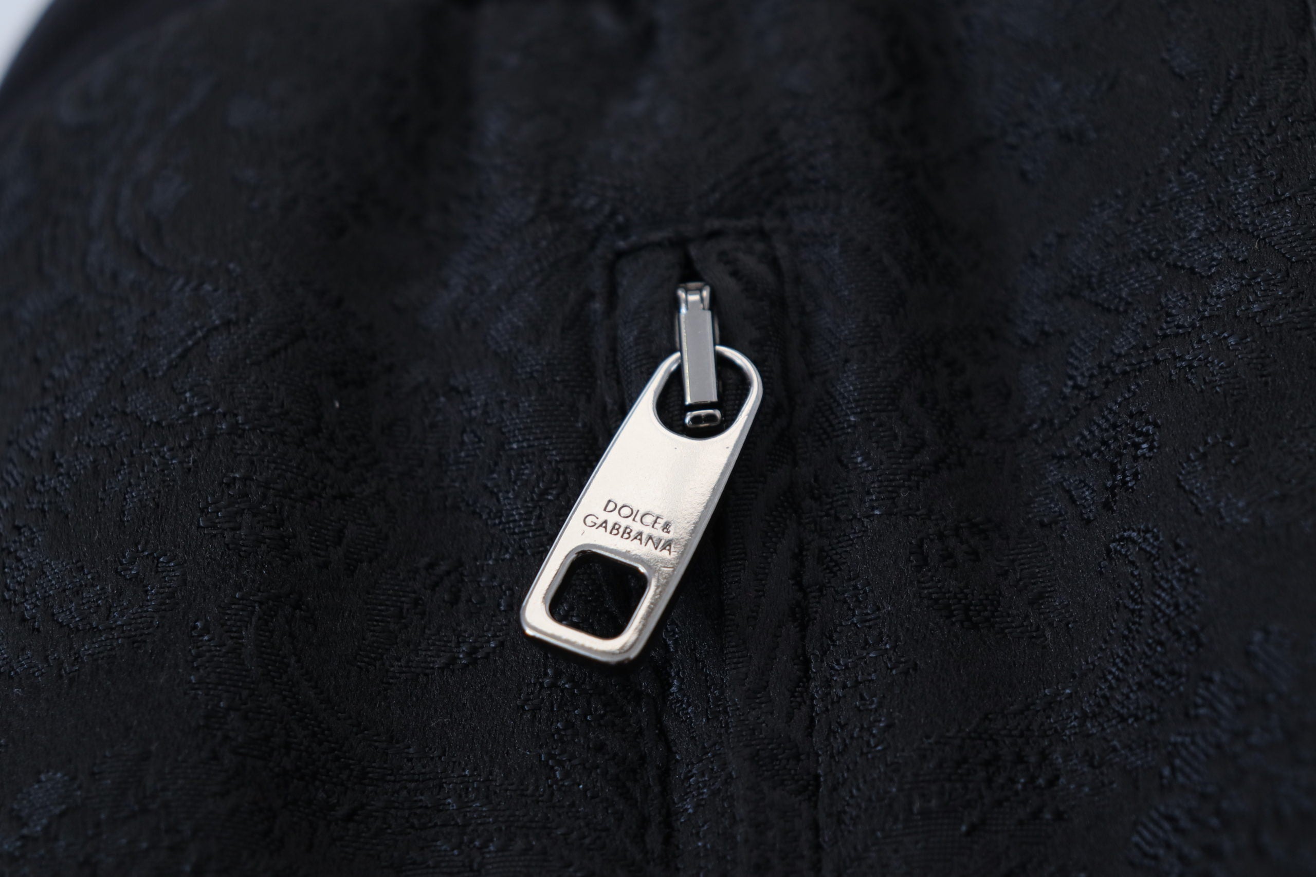 Dolce & Gabbana Black Men Casual Jogger Pants - Zeiniez