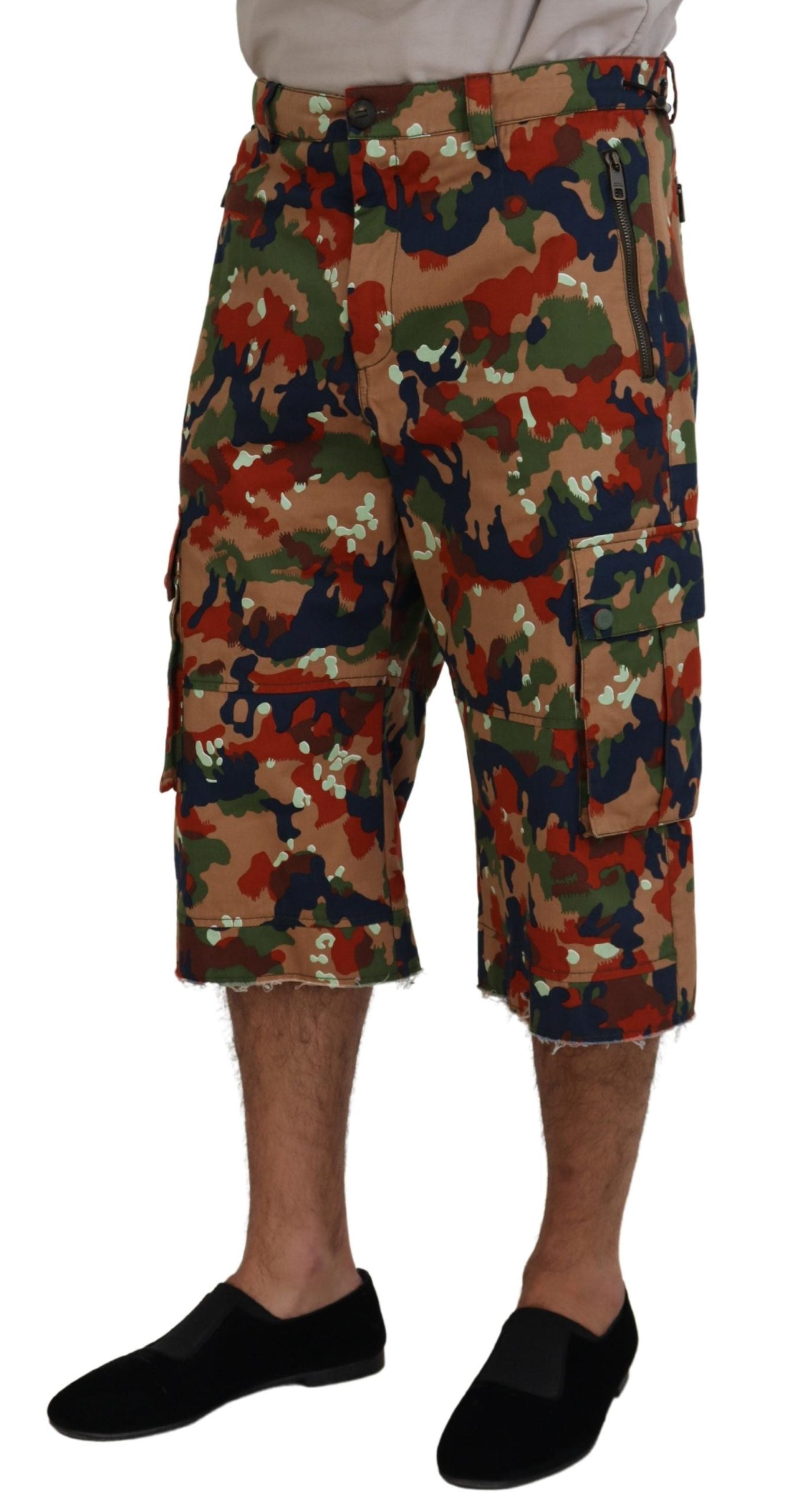 Dolce & Gabbana Multicolor Cotton Camouflaged Cargo Shorts - Zeiniez