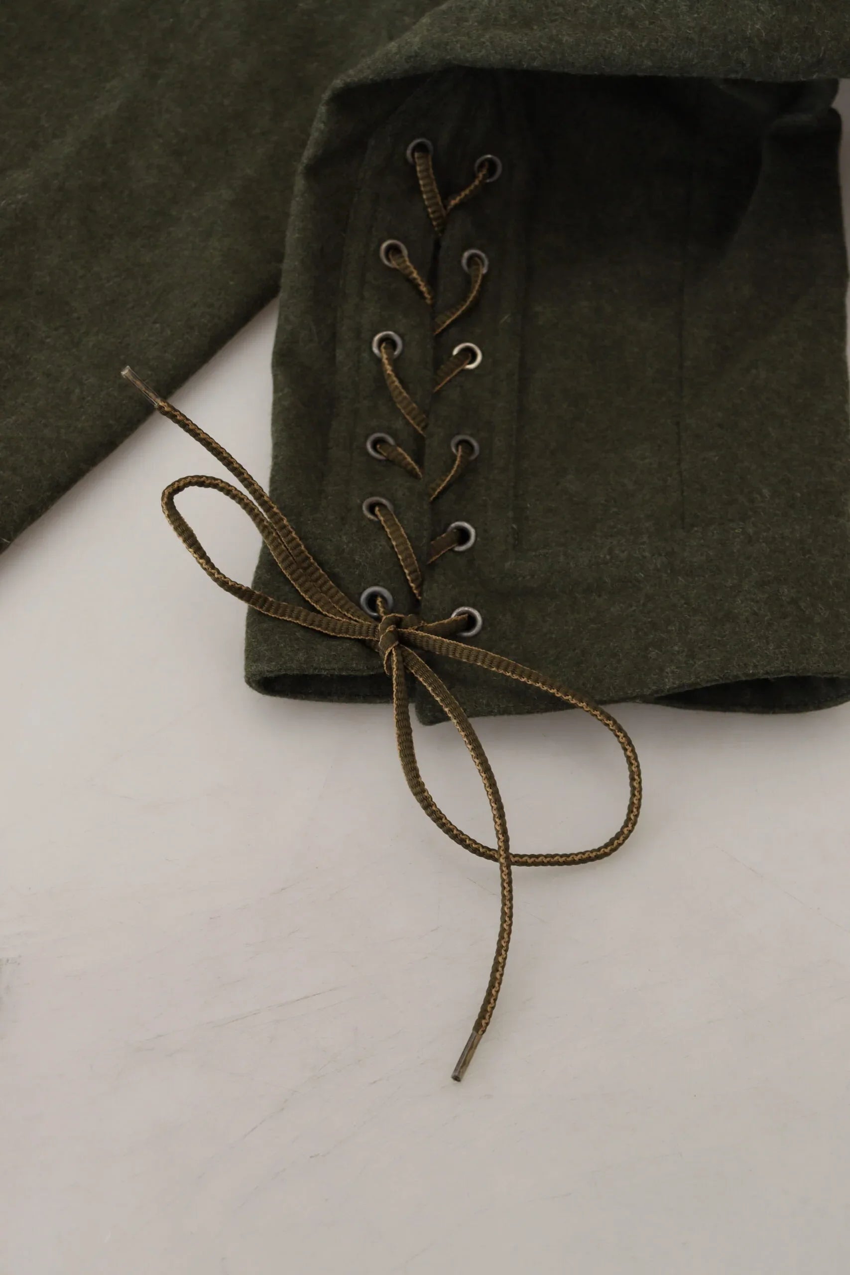 Ermanno Scervino Green Lace Up Leg Women Tapered Pants - Zeiniez