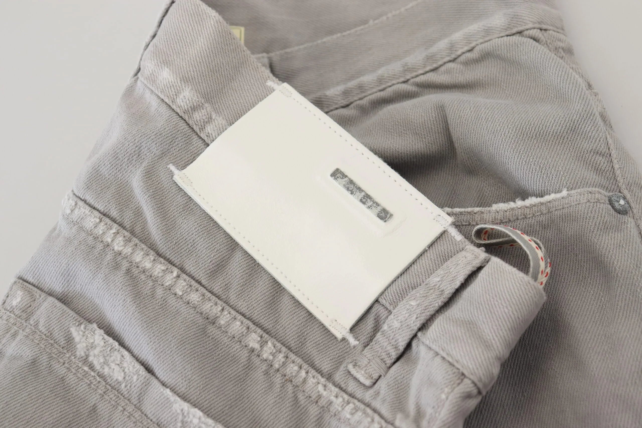 Acht Gray Cotton Straight Fit Folded Hem Casual Denim Jeans - Zeiniez