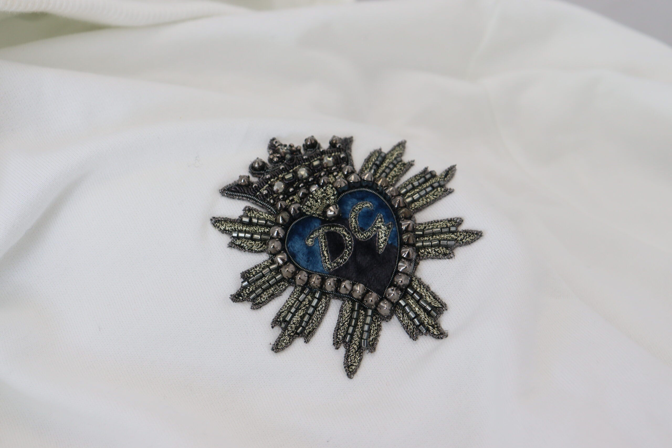 Dolce & Gabbana White Cotton Hooded Sweatshirt Logo Sweater - Zeiniez