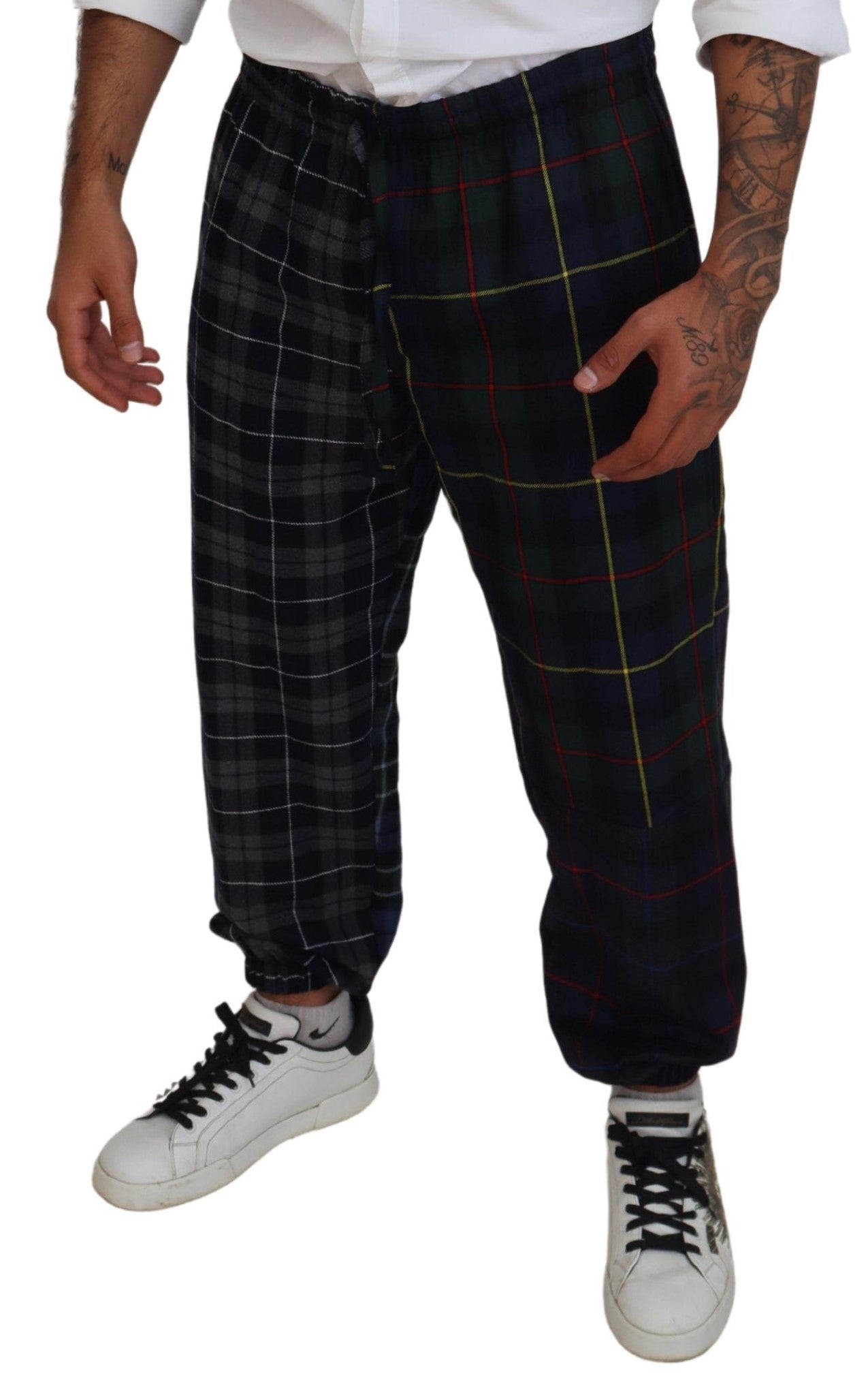 Dolce & Gabbana Multicolor Checkered Wool Men Jogger Pants - Zeiniez