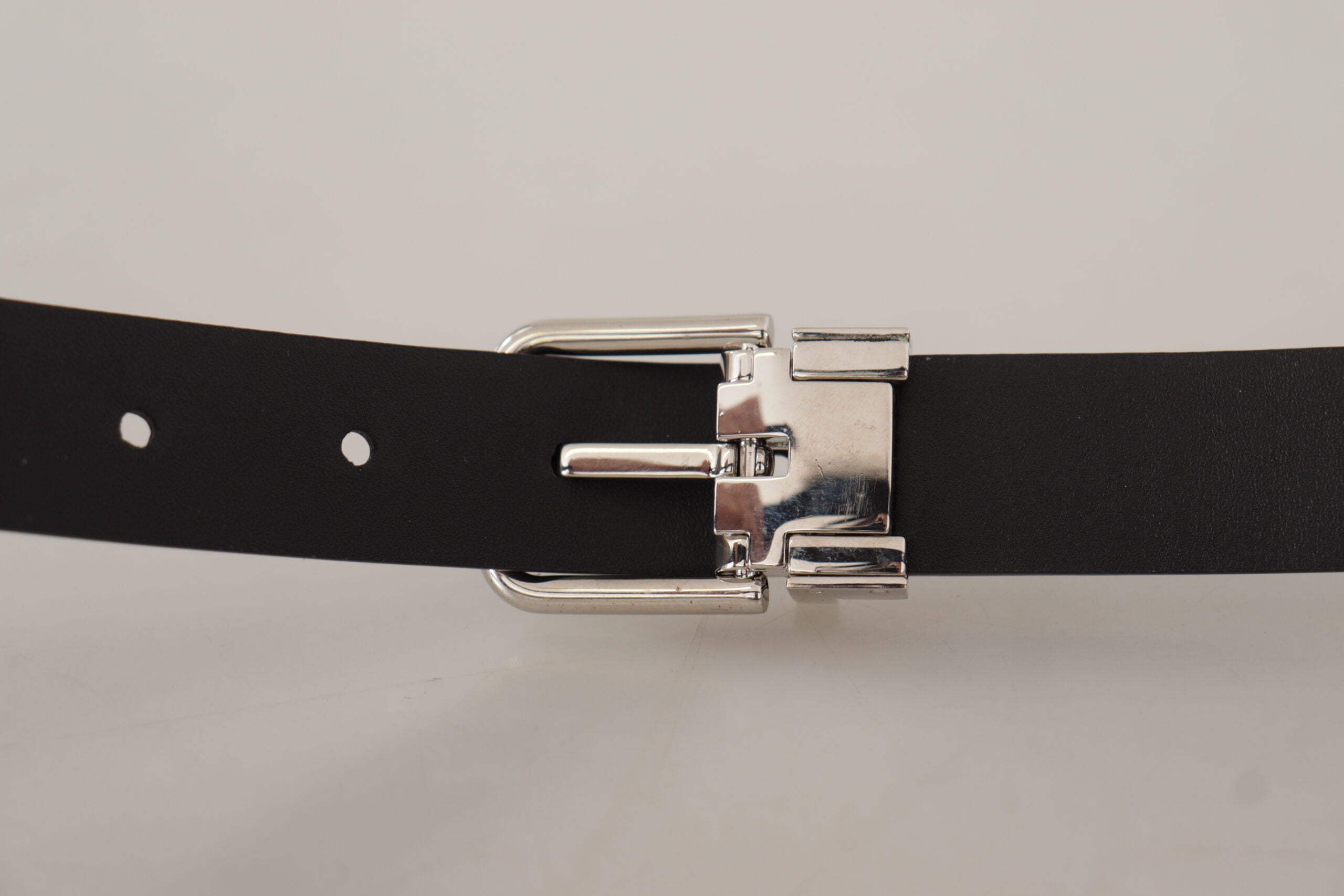 Dolce & Gabbana Black Calf Leather Classic Logo Metal Buckle Belt - Zeiniez