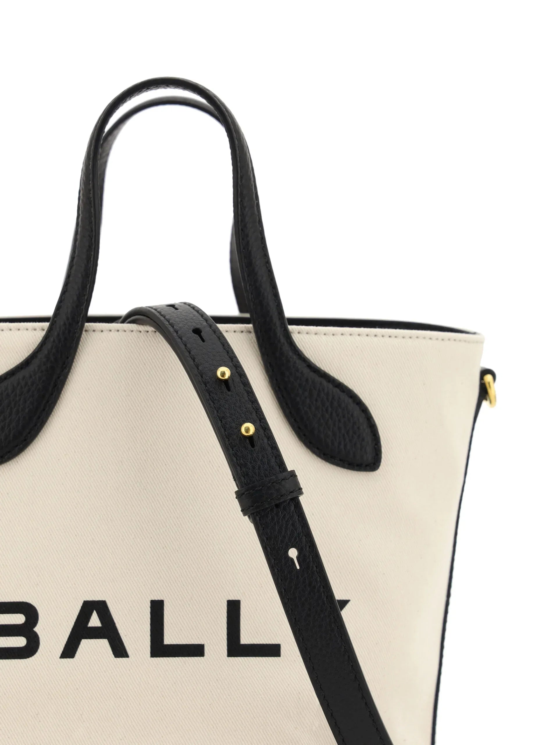 Bally White and Black Leather Bucket Bag - Zeiniez