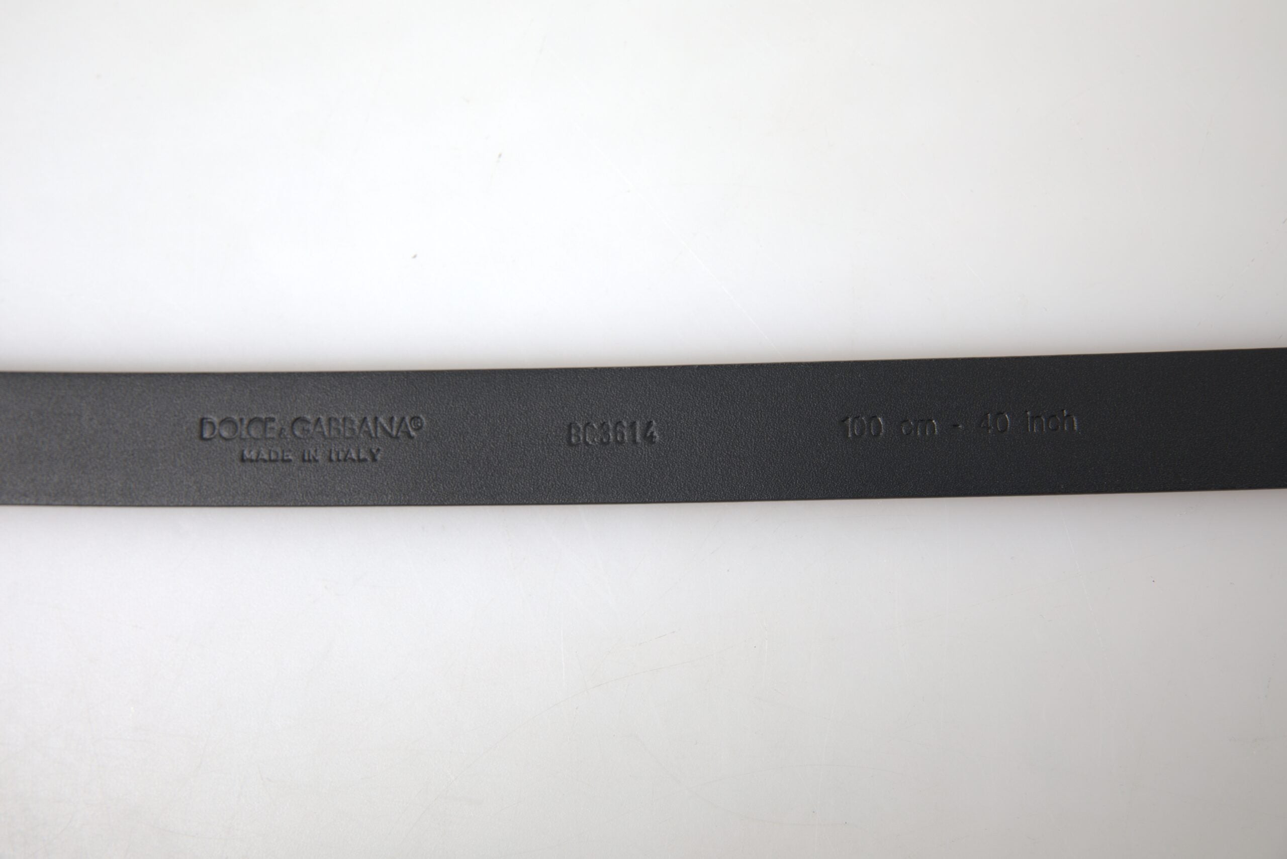 Dolce & Gabbana Bordeaux Leather Silver Metal Buckle Belt - Zeiniez