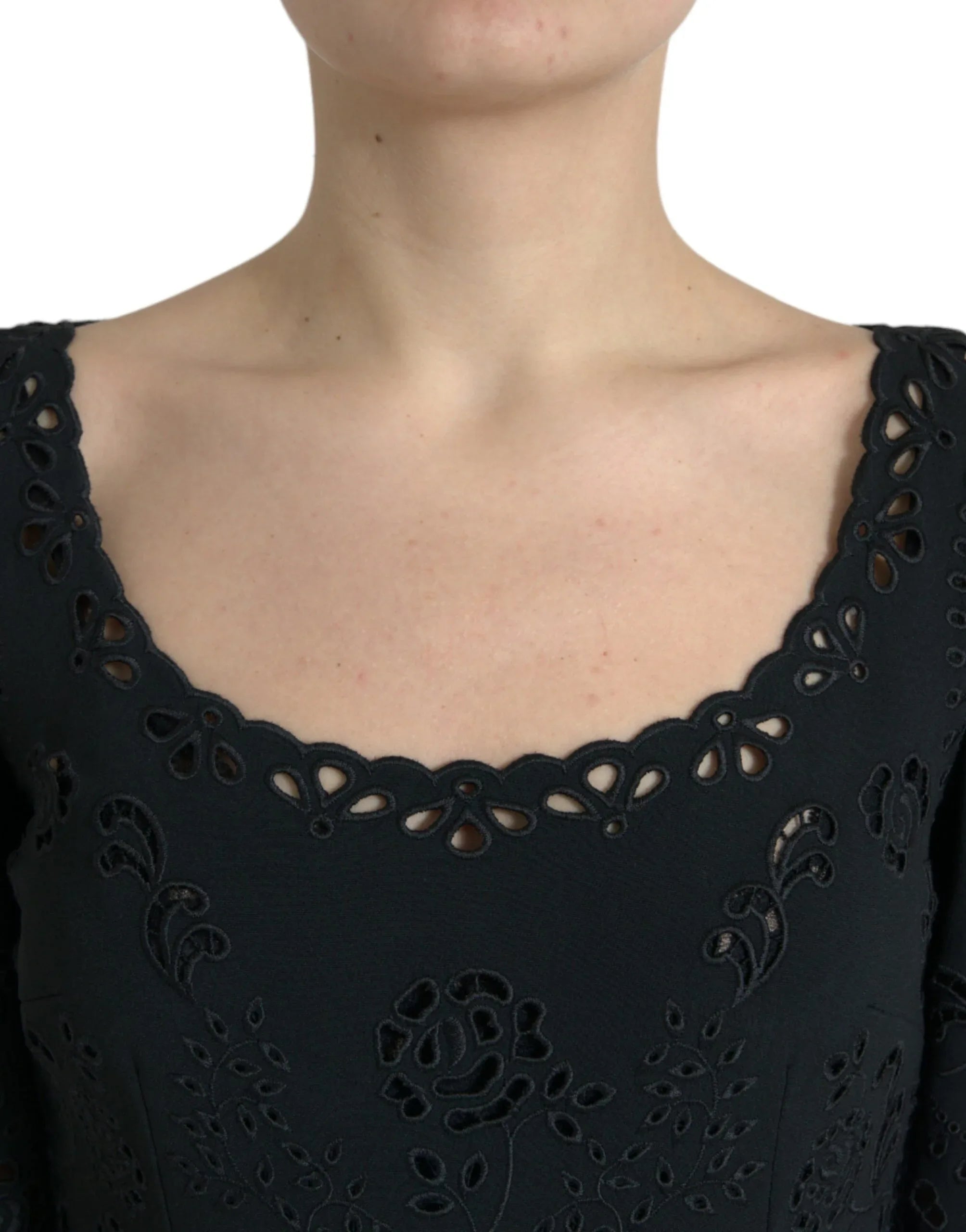 Dolce & Gabbana Black Floral Lace Viscose Bodycon Midi Dress - Zeiniez