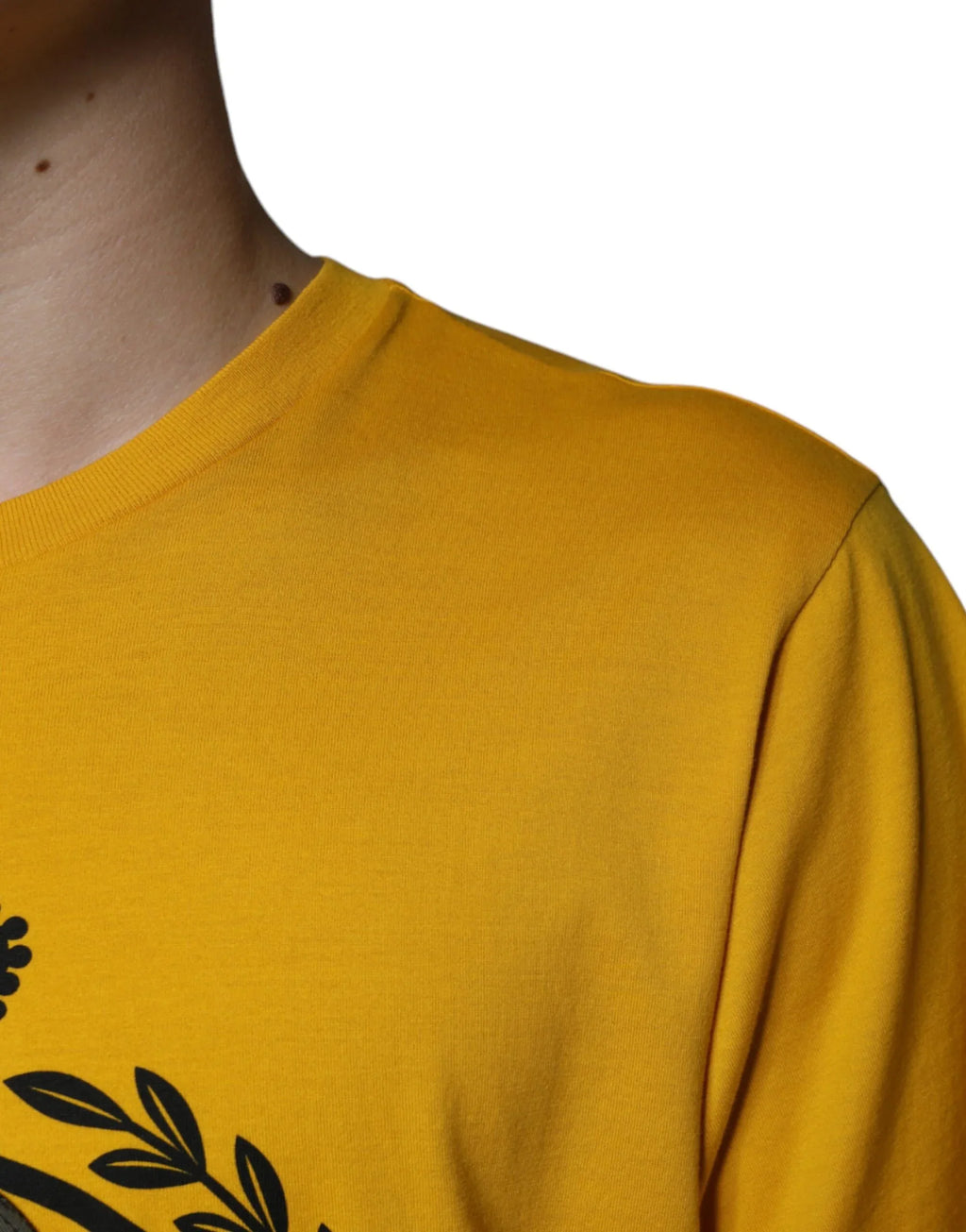 Dolce & Gabbana White Yellow Logo Print Short Sleeve T-shirt - Zeiniez