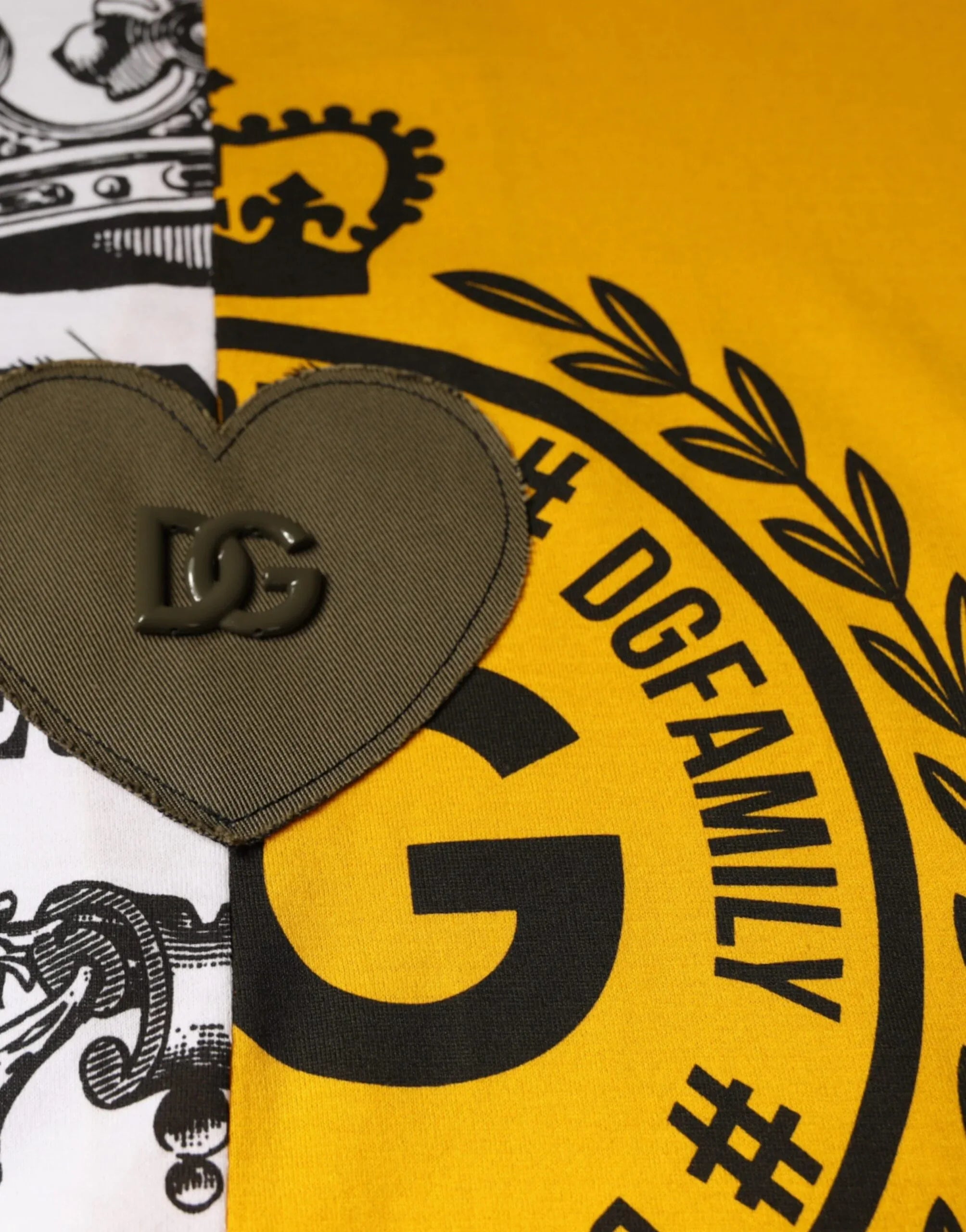 Dolce & Gabbana White Yellow Logo Print Short Sleeve T-shirt - Zeiniez