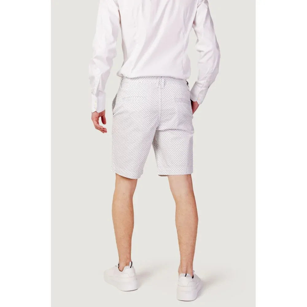 Armani Exchange White Cotton Bermuda Shorts - Zeiniez