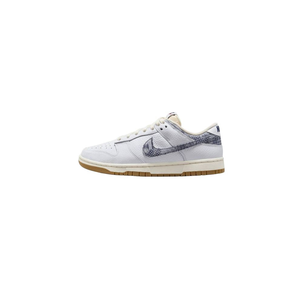 Nike Blue Leather Low Top Sneakers - Zeiniez