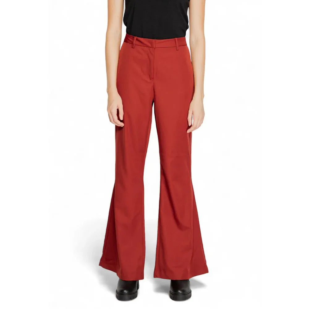 Vero Moda Red Polyester Flared Pants - Zeiniez