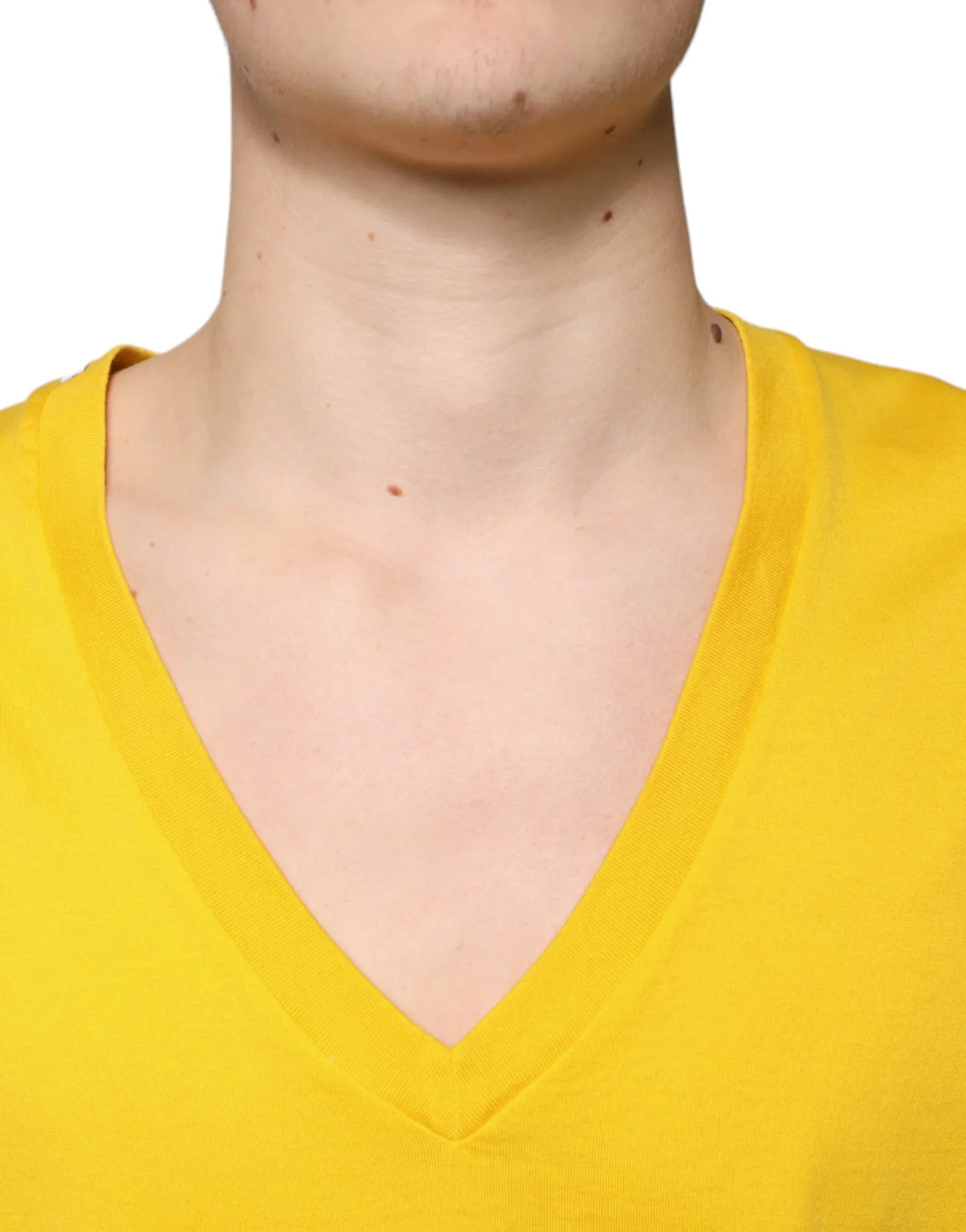 Dolce & Gabbana Yellow Cotton V-neck Short Sleeves T-shirt - Zeiniez