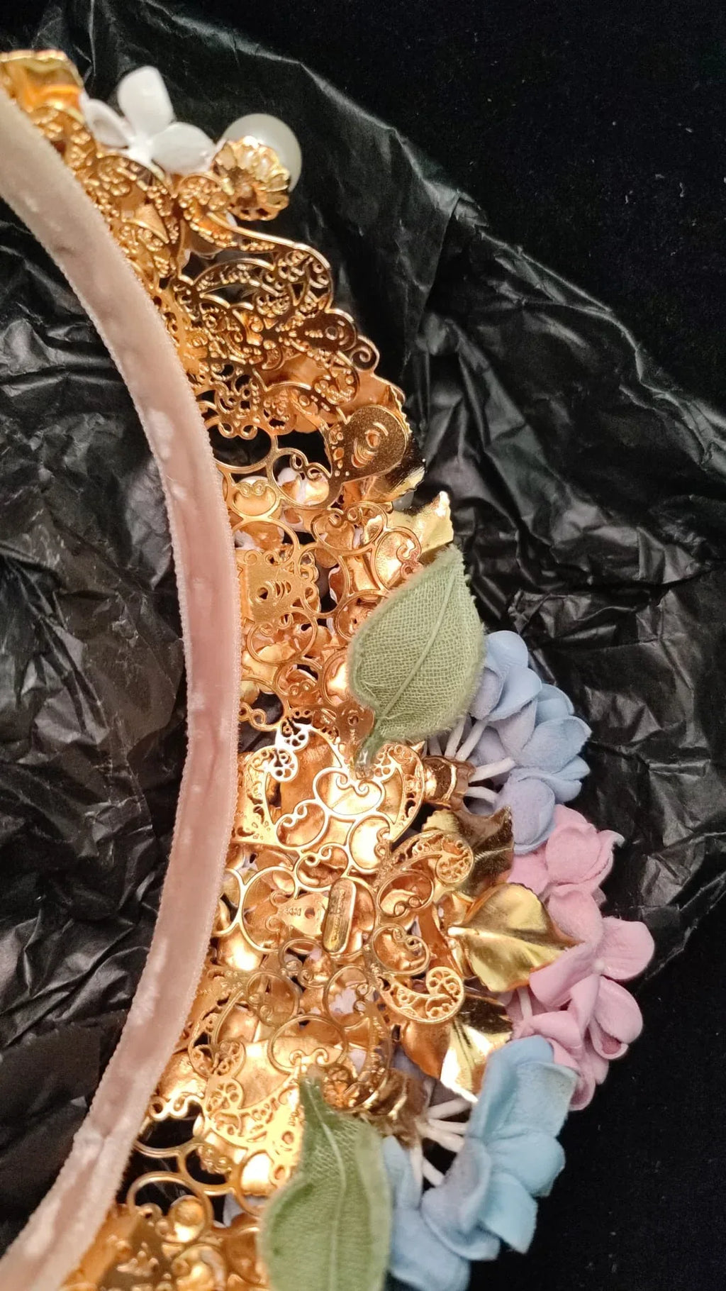 Dolce & Gabbana Gold Crystal Purple Hortensia Headband Crown Diadem - Zeiniez