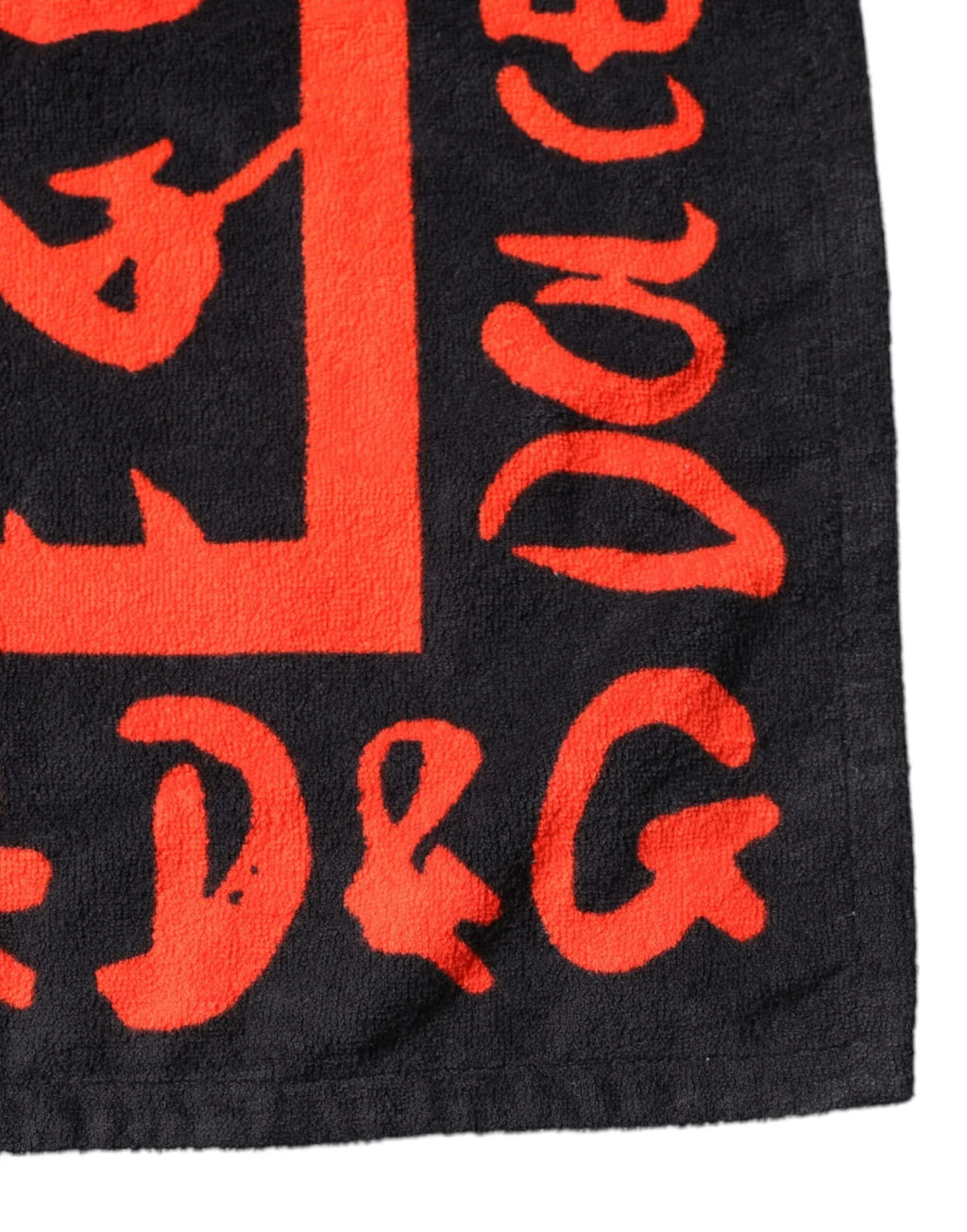 Dolce & Gabbana Black Red Logo Print Cotton Beach Towel - Zeiniez