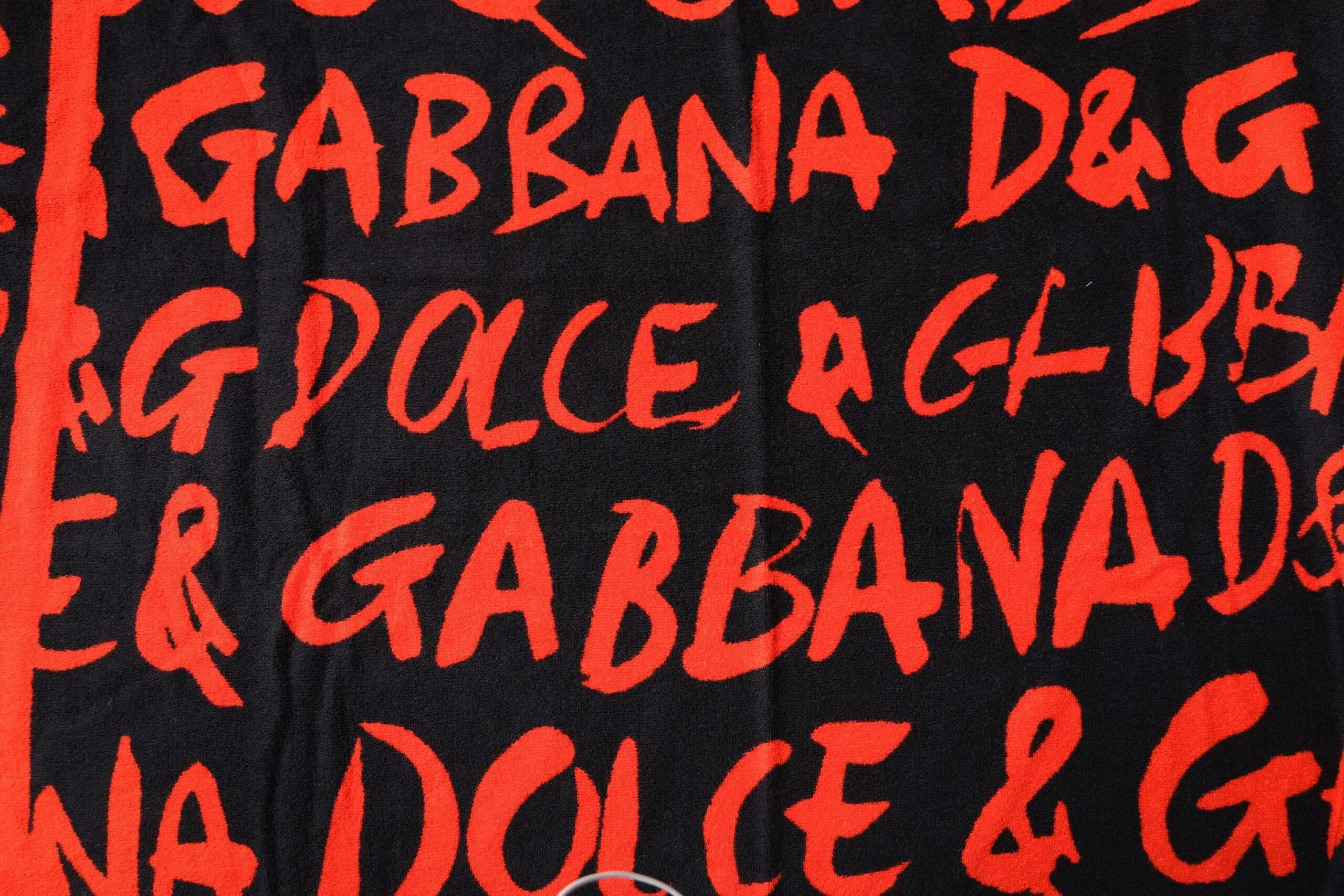 Dolce & Gabbana Black Red Logo Print Cotton Beach Towel - Zeiniez