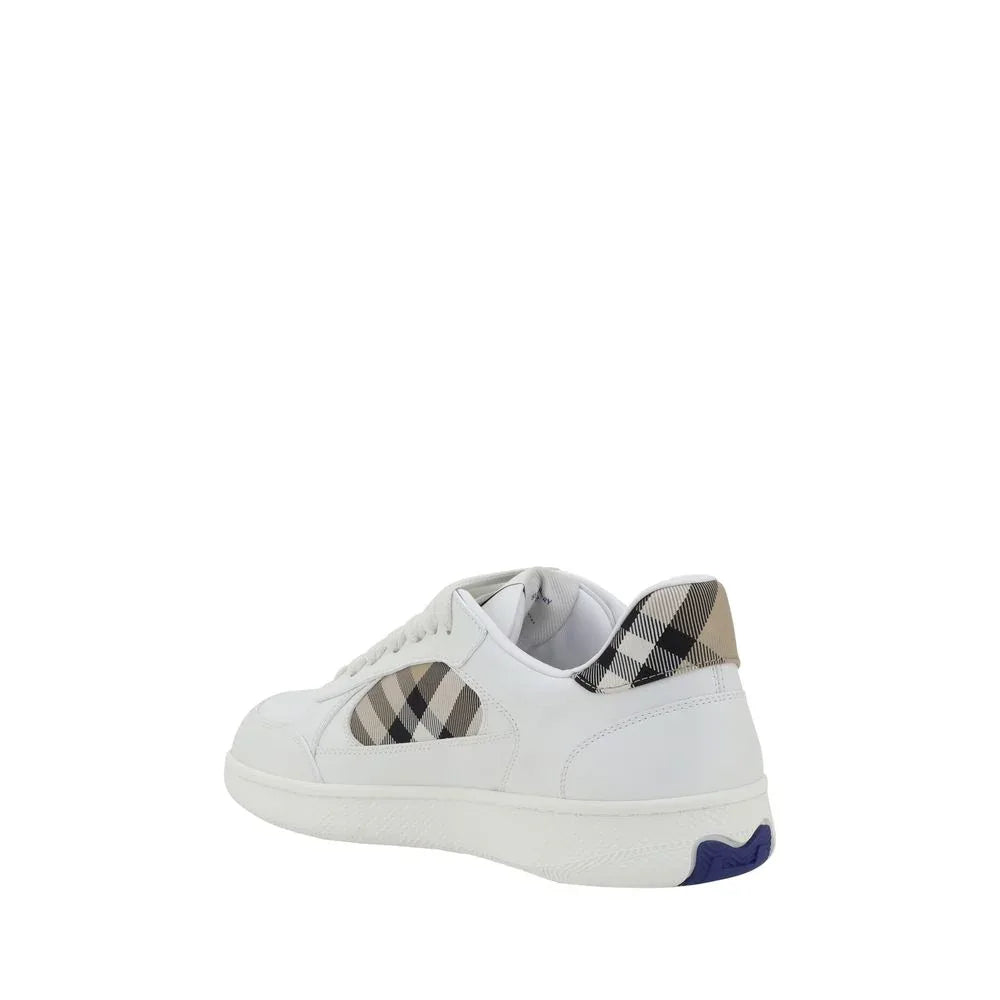 Burberry White Calf Leather Bos Taurus Low Top Sneakers - Zeiniez
