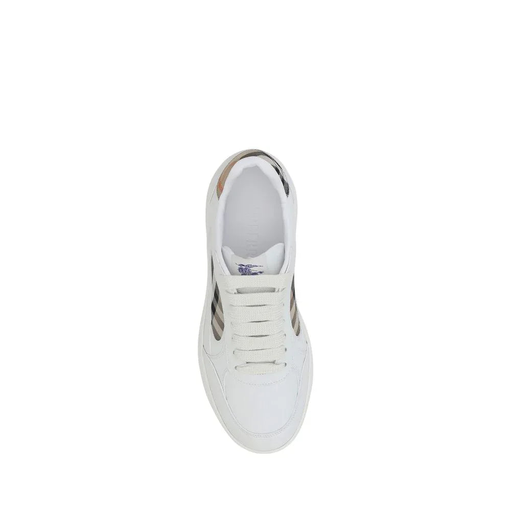 Burberry White Calf Leather Bos Taurus Low Top Sneakers - Zeiniez