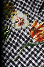 Dolce & Gabbana Multicolor Floral Print High Waist Pencil Cut Skirt - Zeiniez