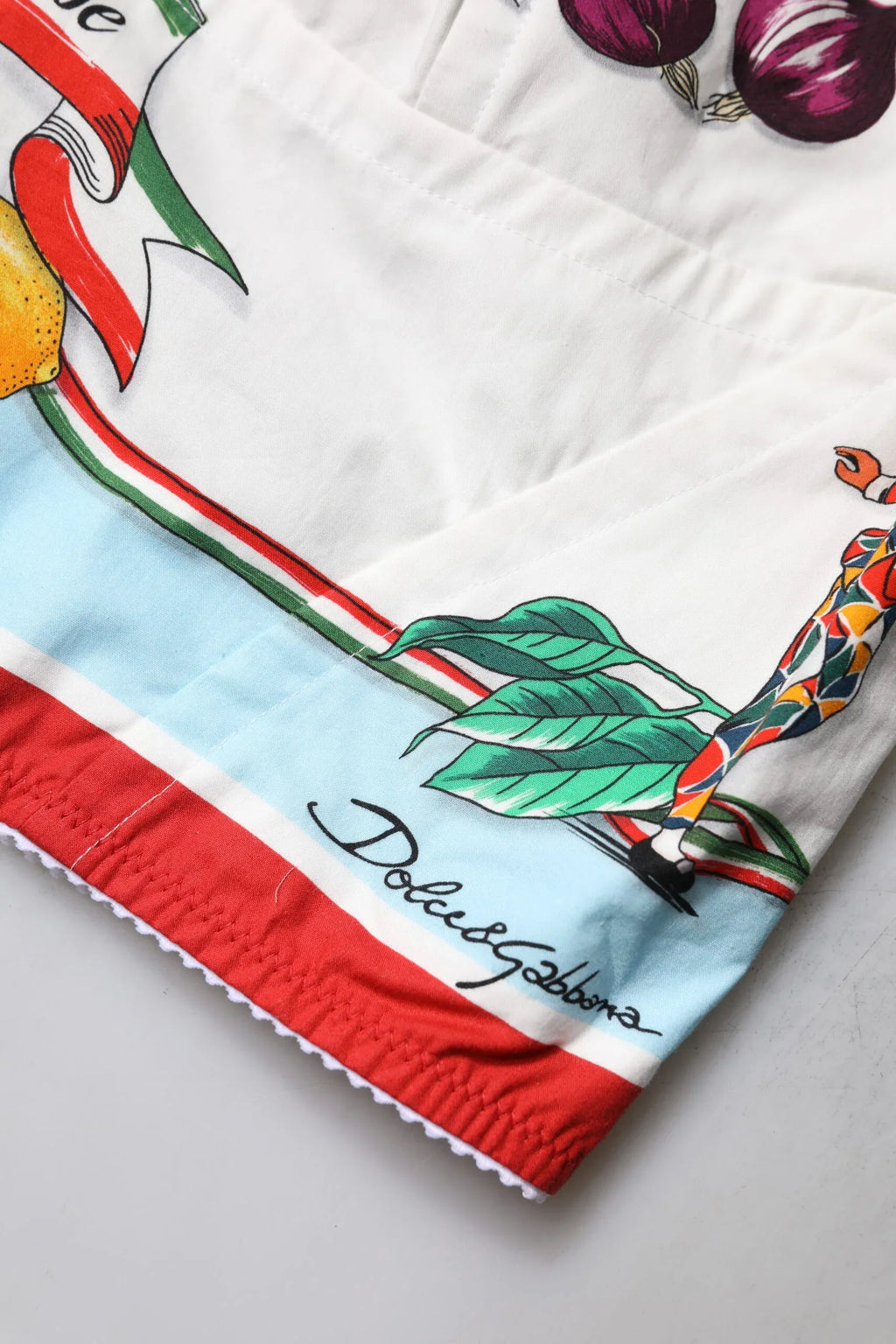 Dolce & Gabbana White Vegetable Print Sweetheart Cropped Top - Zeiniez