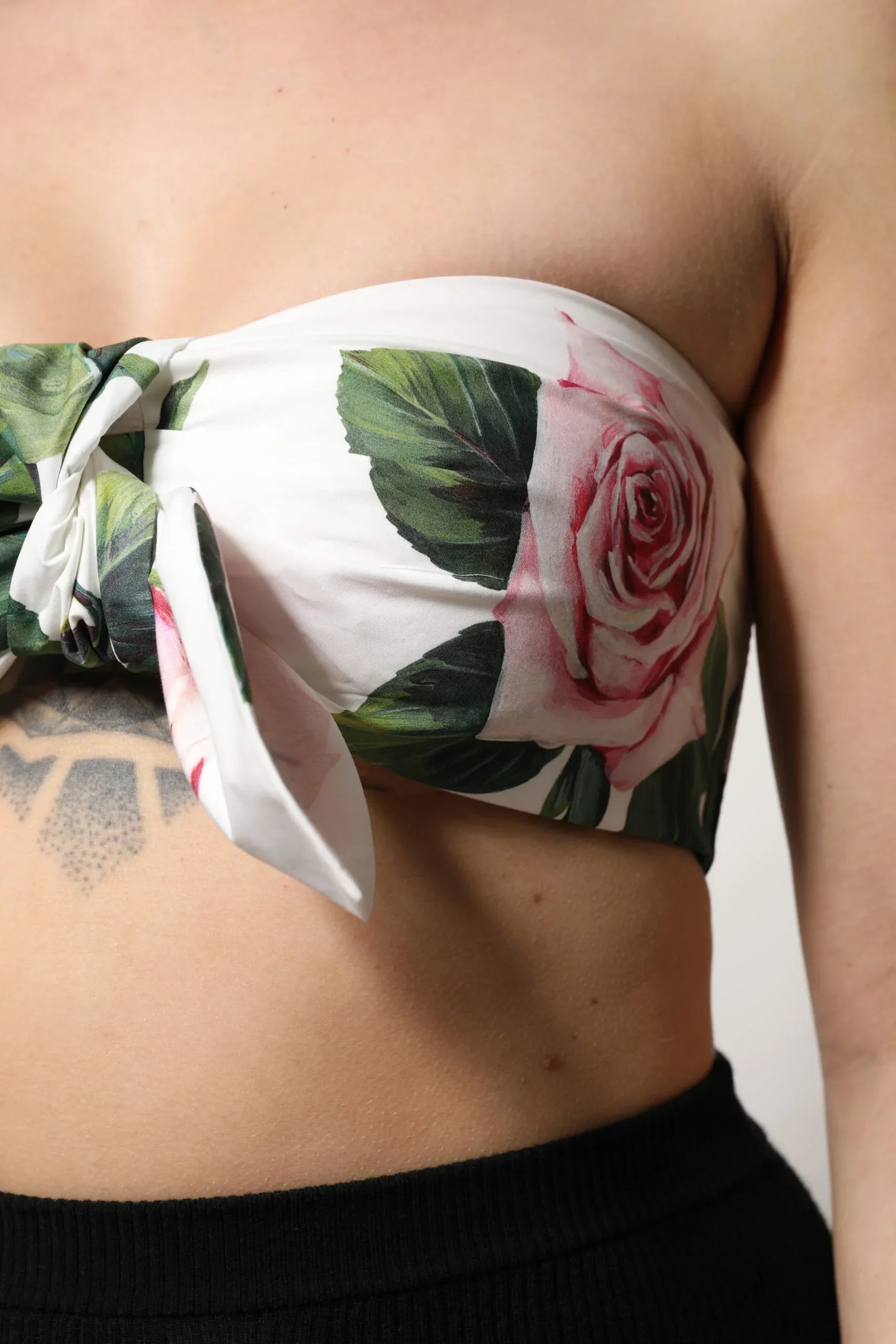 Dolce & Gabbana White Floral Print Cropped Bustier Corset Top - Zeiniez