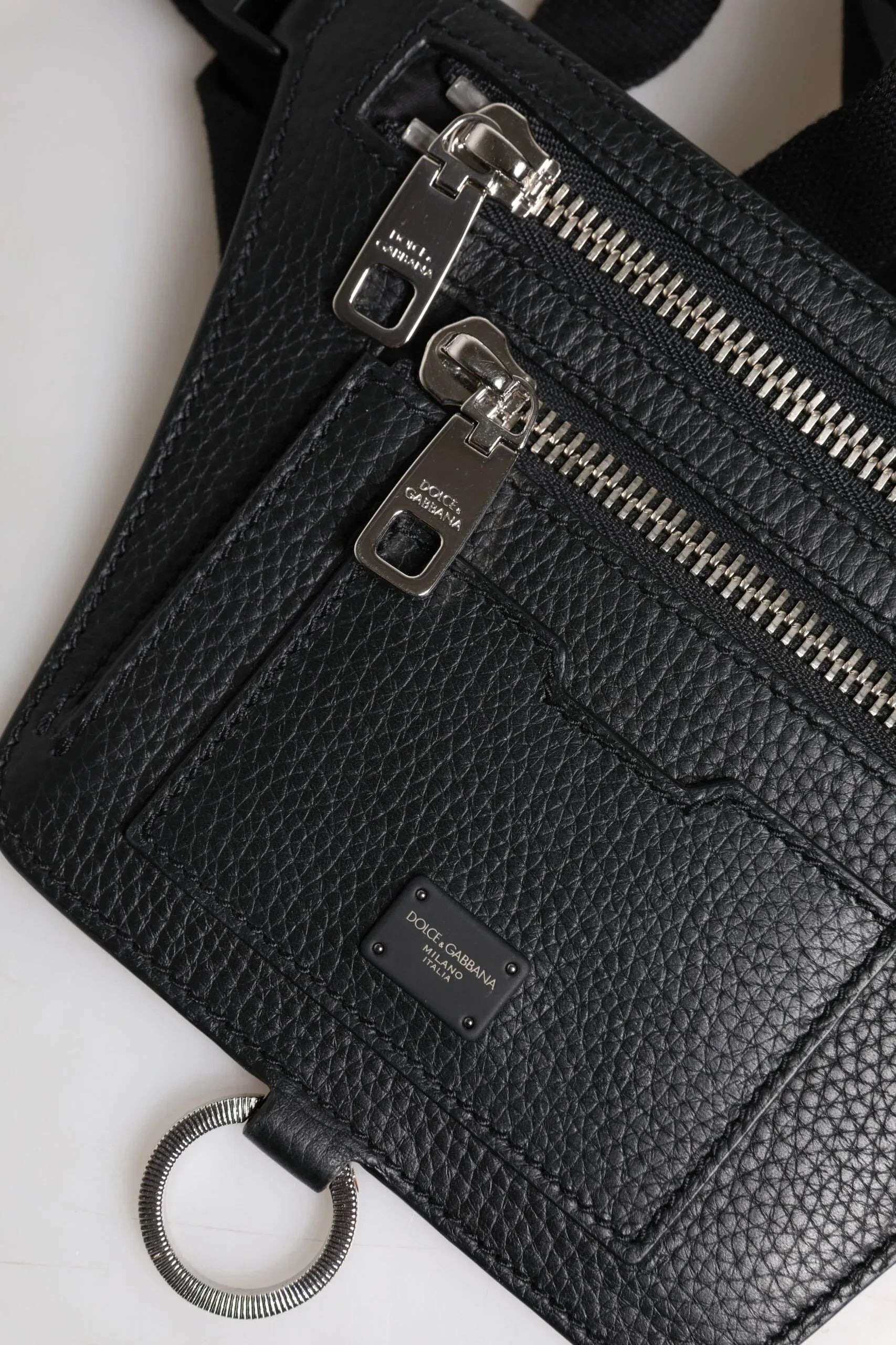 Dolce & Gabbana Black Calfskin Logo Plaque Belt Waist Men Fanny Pack Bag - Zeiniez