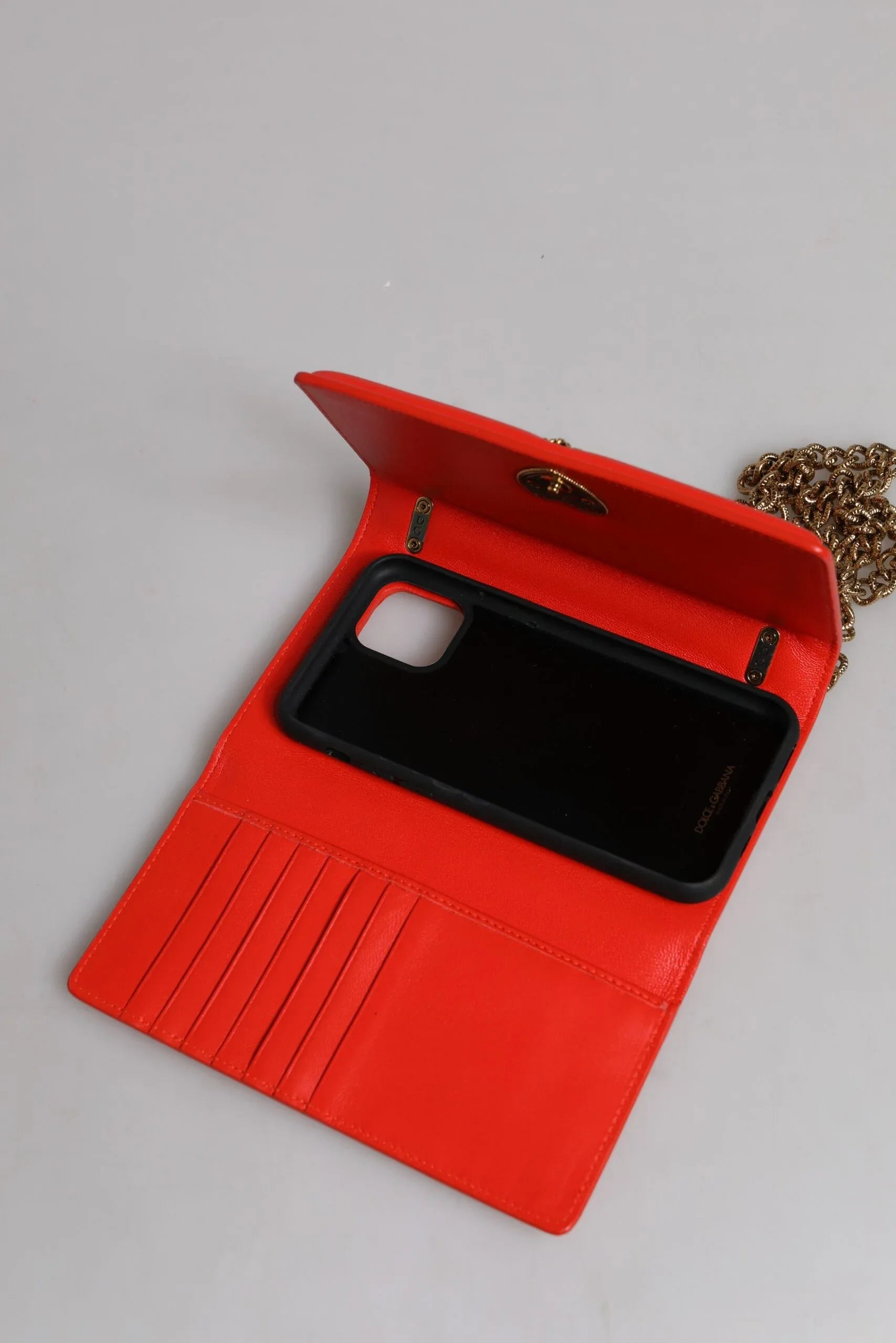 Dolce & Gabbana Red Quilted Devotion Crossbody Chain Phone Cover Bag - Zeiniez