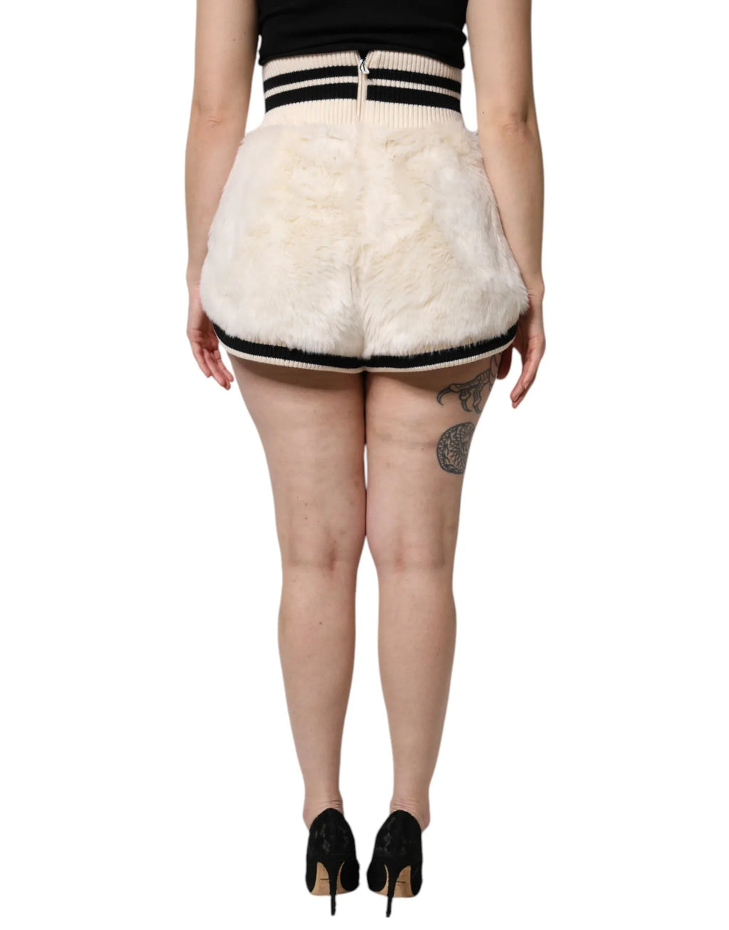 Dolce & Gabbana White Faux Fur High Waisted Hot Pants Short - Zeiniez