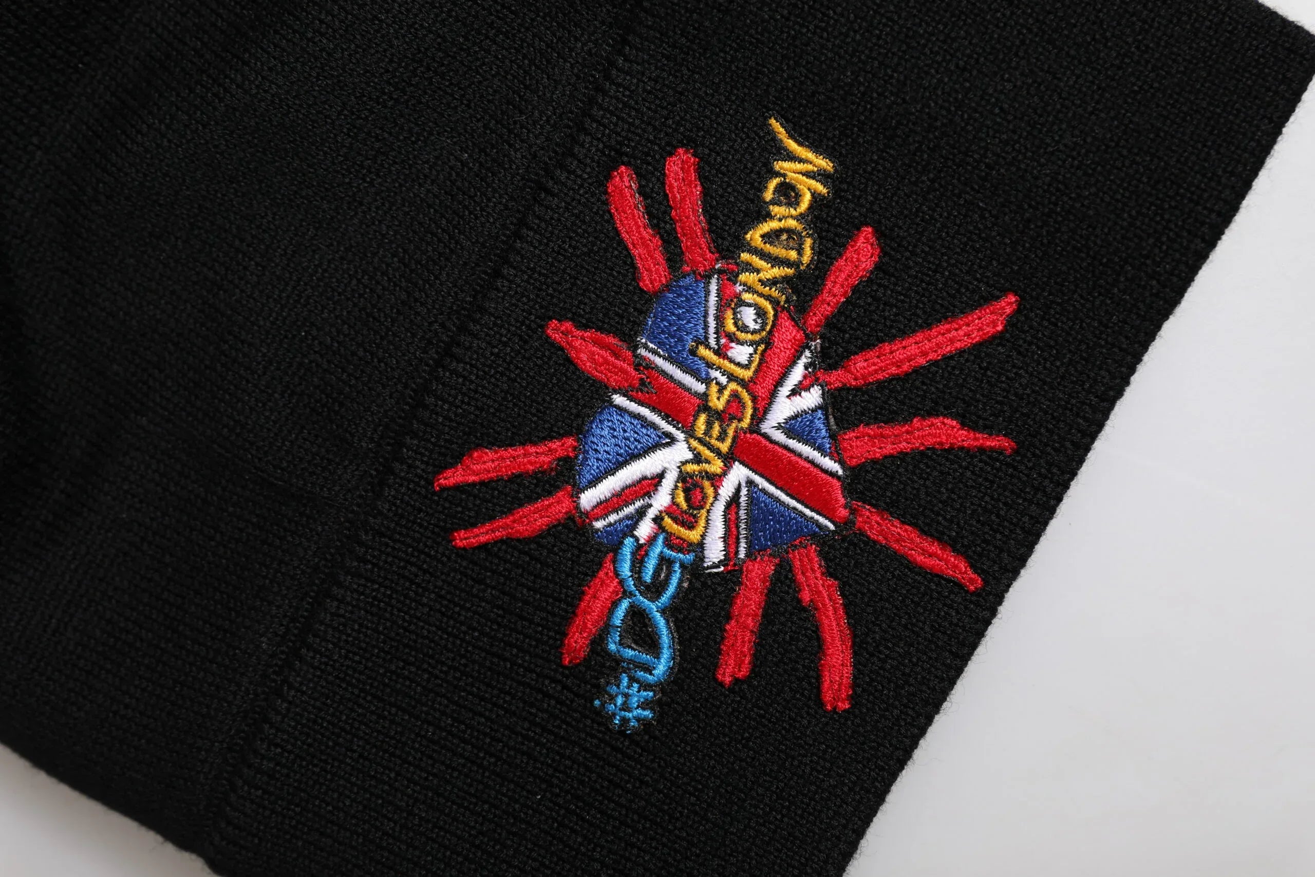 Dolce & Gabbana Black #DGLOVESLONDON Knitted Beanie Hat - Zeiniez