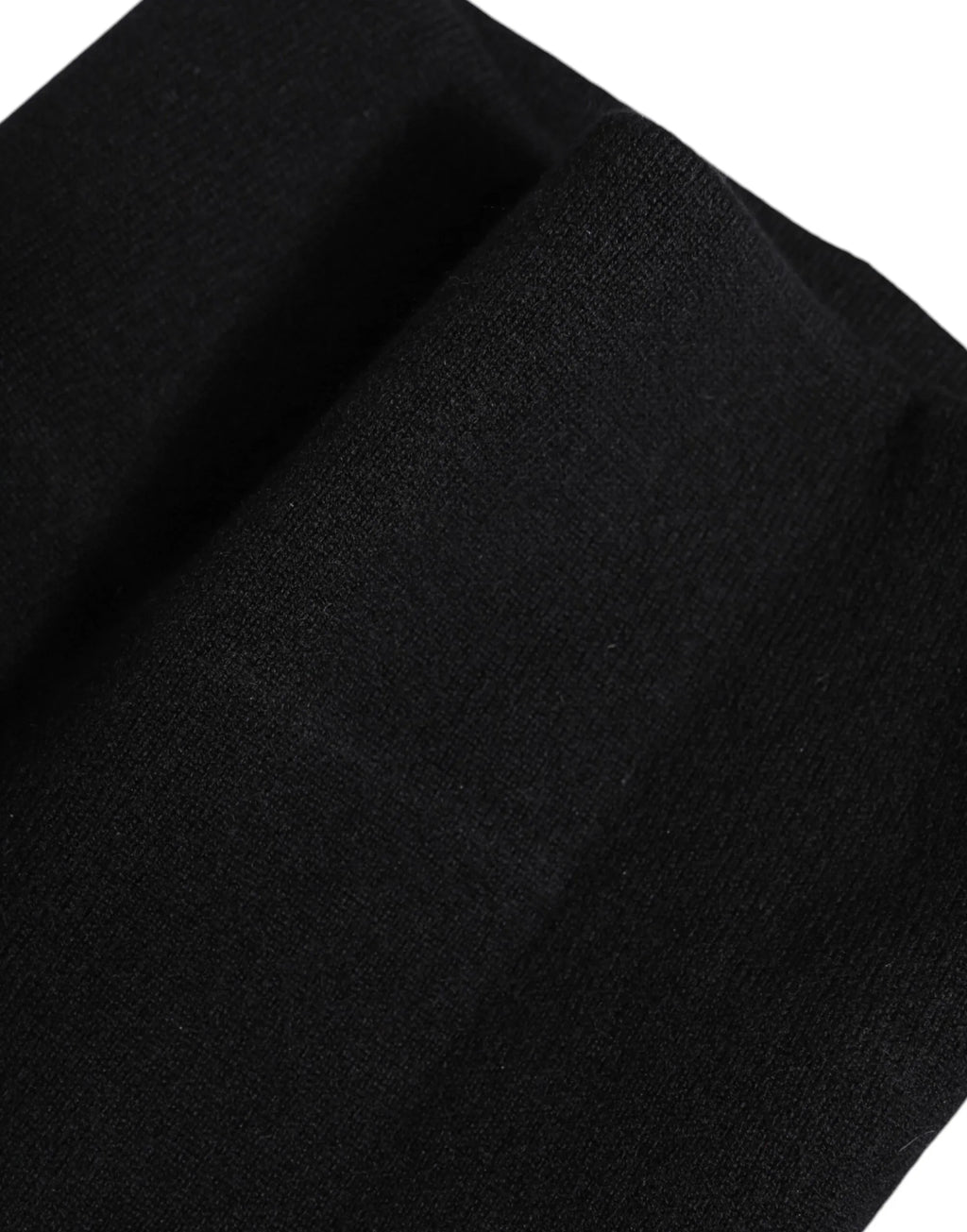 Dolce & Gabbana Black Cashmere Knitted Neck Warmer Foulard Scarf - Zeiniez