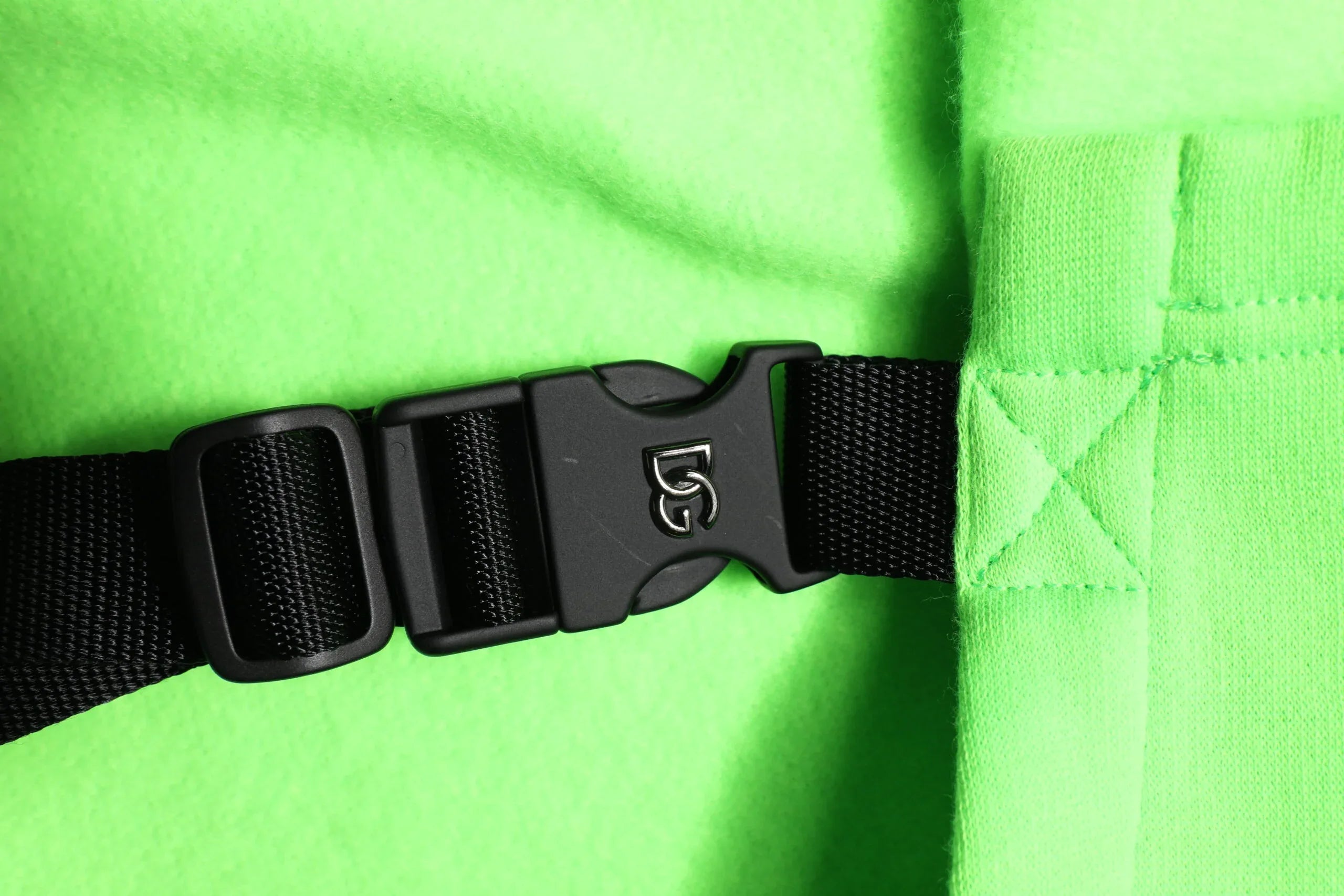 Dolce & Gabbana Green Polyester Hooded Sportswear Vest Sweater - Zeiniez