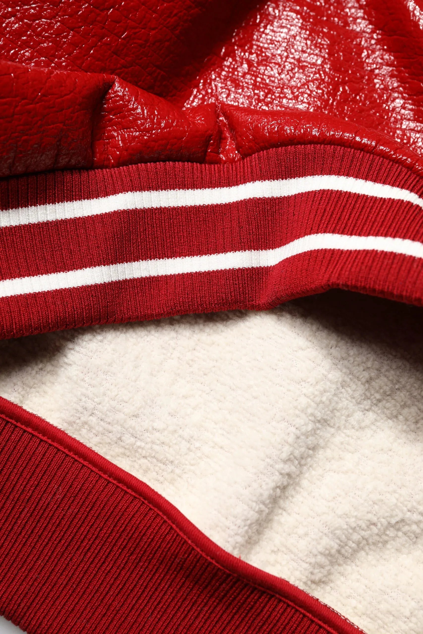 Dolce & Gabbana Red Wool DGLogo Embroidery Pullover Sweater - Zeiniez