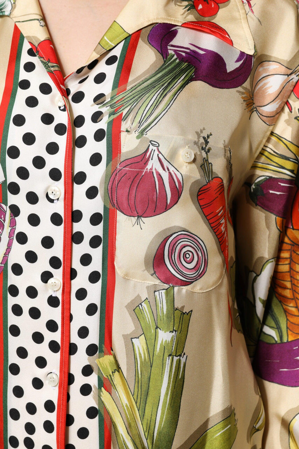 Dolce & Gabbana Multicolor Vegetables Silk Long Sleeves Top - Zeiniez