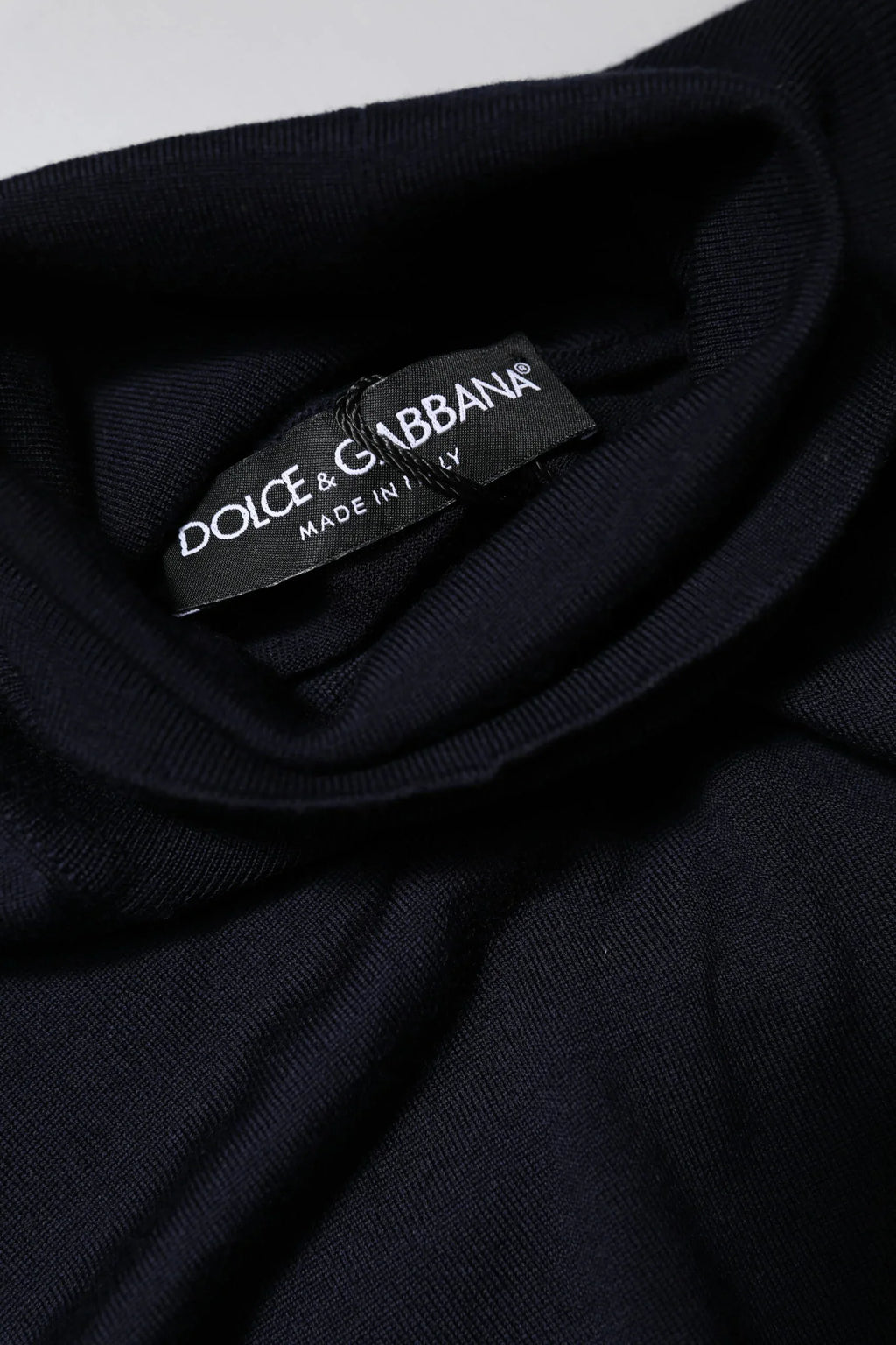 Dolce & Gabbana Blue Long Sleeve Turtleneck Pullover Sweater - Zeiniez
