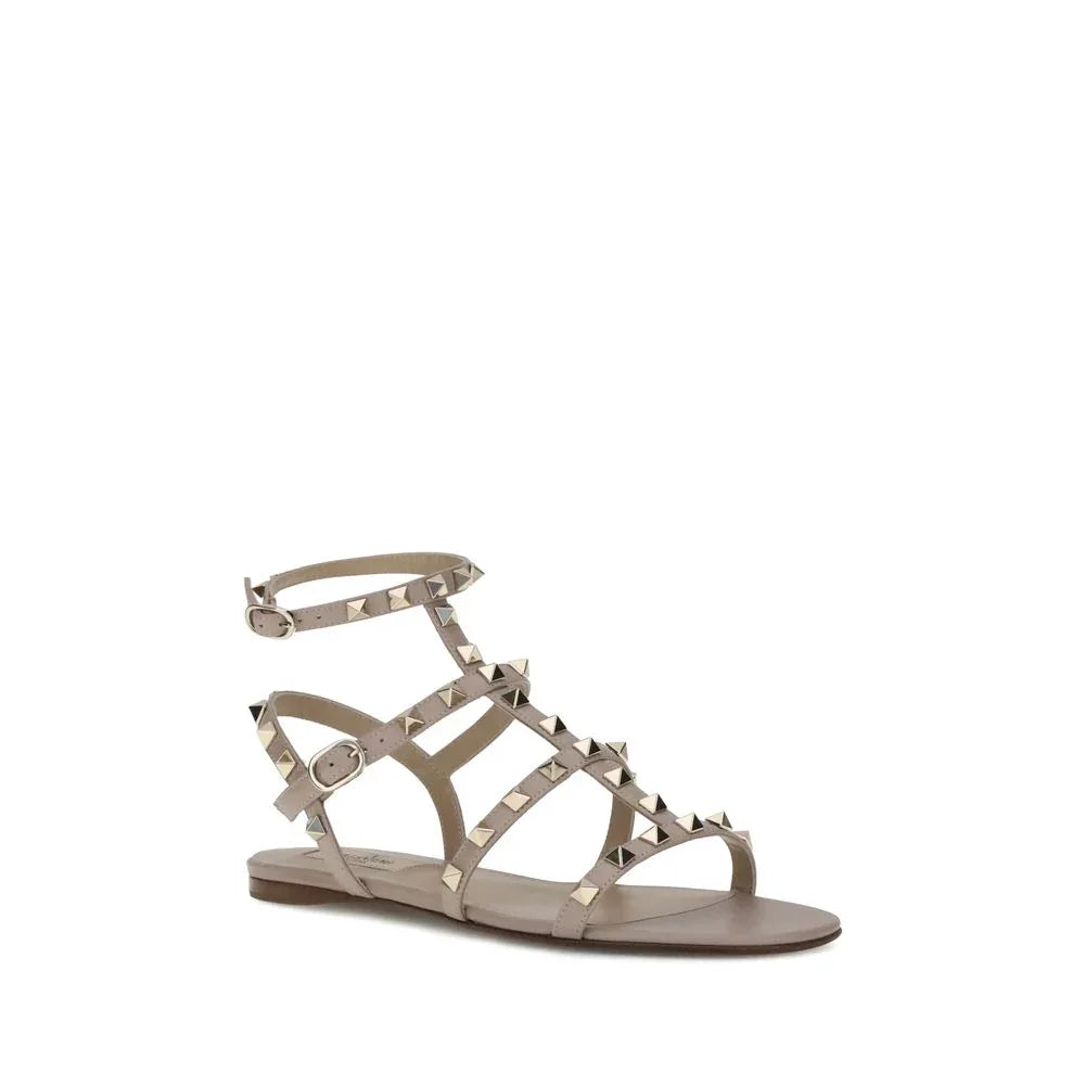 Valentino Garavani Gray Calf Leather Bos Taurus Flat Sandals - Zeiniez