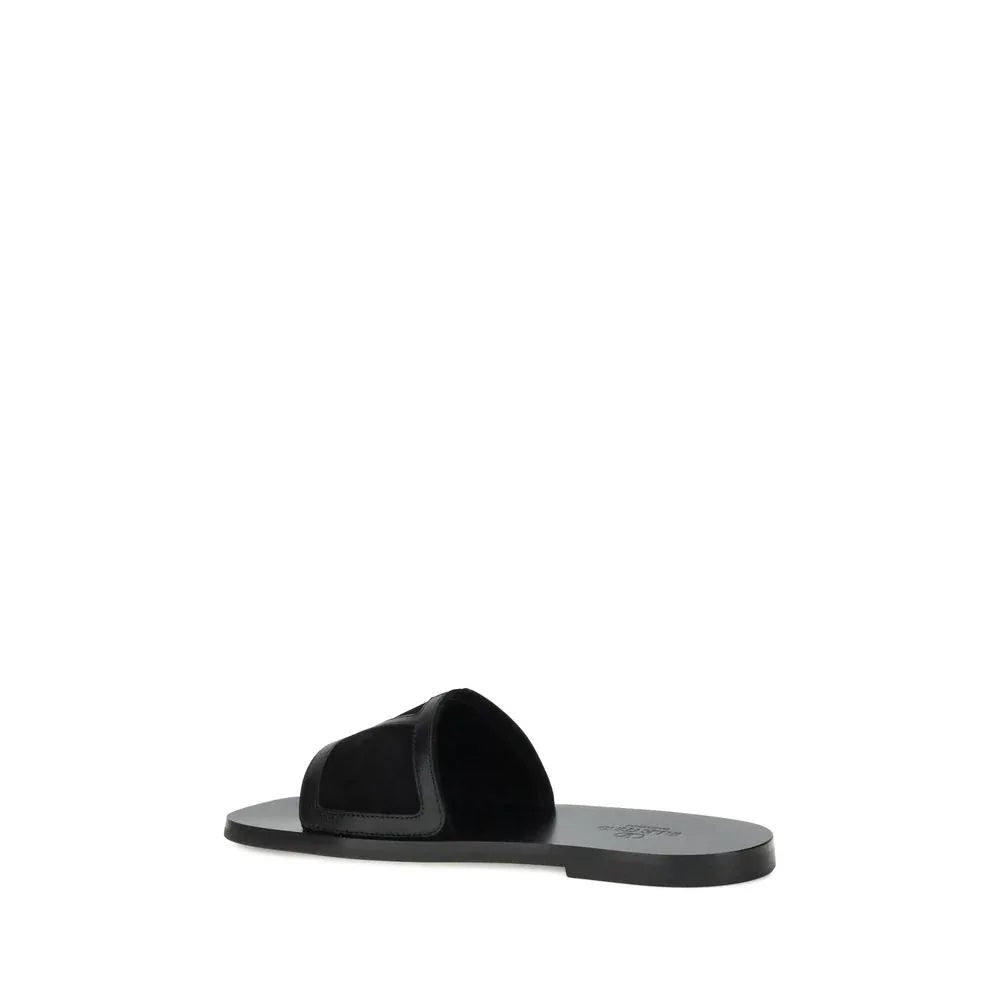 Valentino Garavani Black Calf Leather Bos Taurus Flat Sandals - Zeiniez