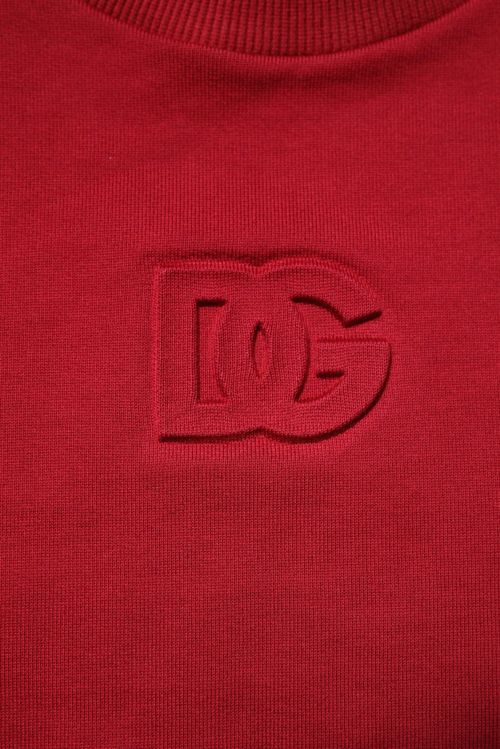 Dolce & Gabbana Red Embossed Logo Cotton Crew Neck Sweater - Zeiniez